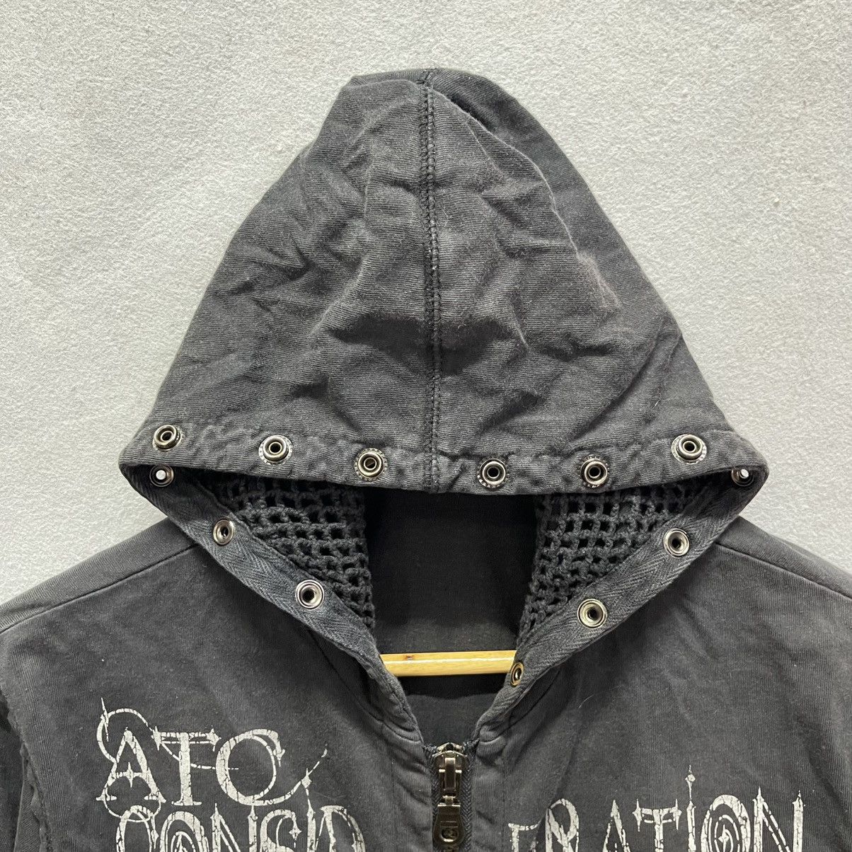 In The Attic 2000s In The Attic Graphic Zip Hoodie Punk Goth L Size US M / EU 48-50 / 2 - 2 Thumbnail