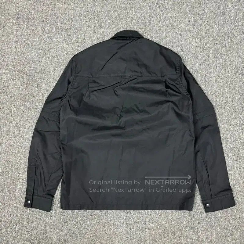 Prada Prada Men's Black Nylon Jacket with Pockets. Size US XS / EU 42 / 0 - 3 Thumbnail