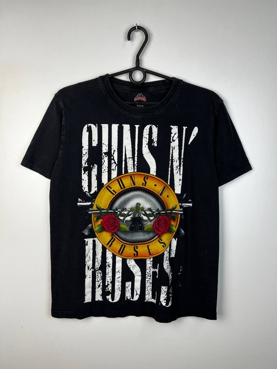 Band Tees Guns N Roses band vintage wmns size M Size US M / EU 48-50 / 2 - 1 Thumbnail