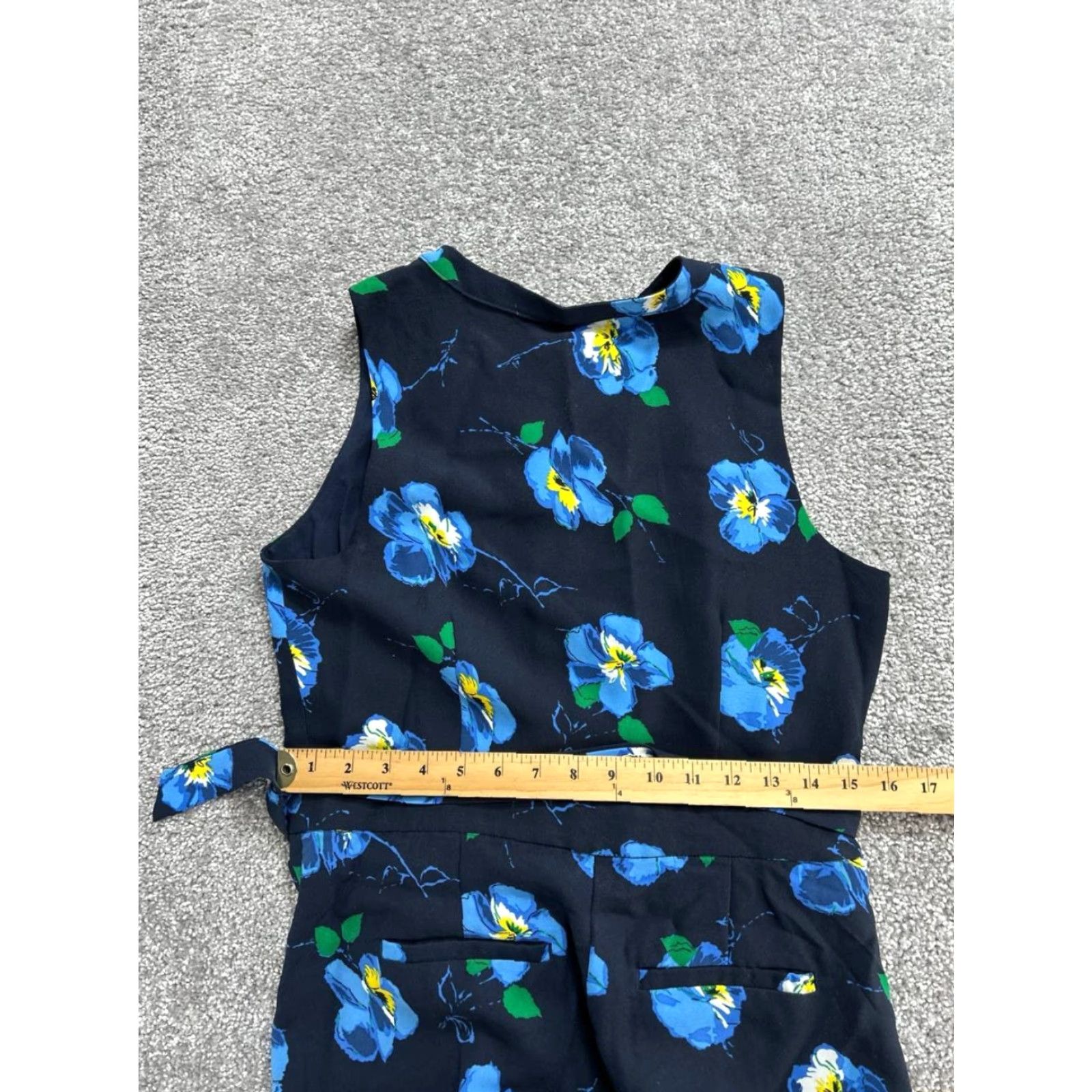 Banana Republic Banana Republic Jumpsuit Womens 6 Cropped Floral Blue Belted Wide-Leg V-Neck Sleeveless Casual Modern One-Piece Adult Regular Womens Size 28" / US 6 / IT 42 - 5 Thumbnail