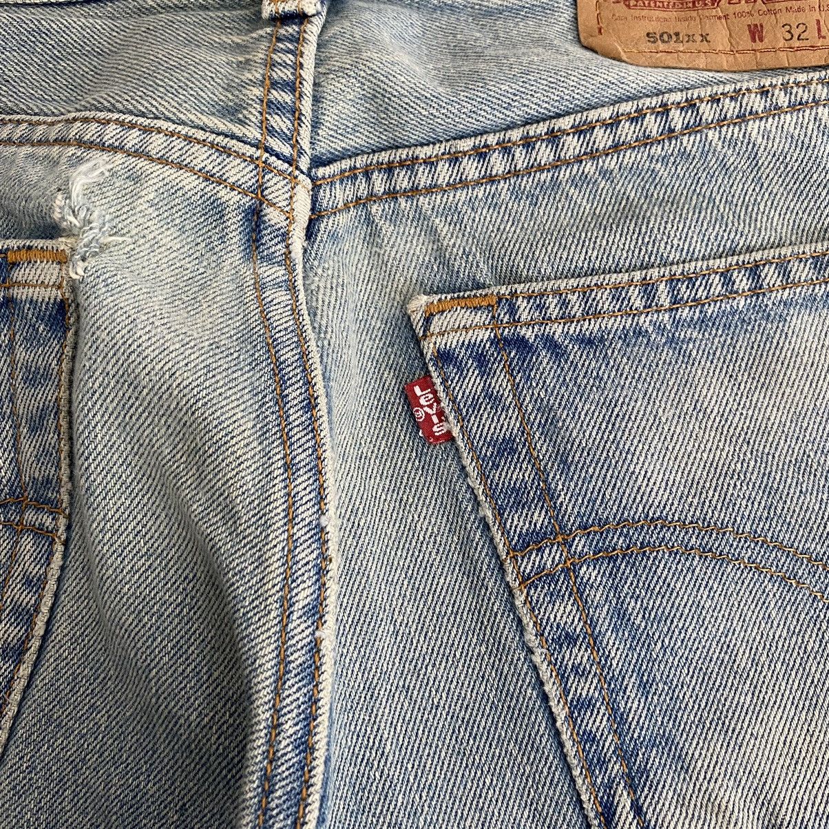 Levi's Size 31x30.5 VTG 90’s Levis 501xx Light Blue Jeans Size US 31 - 21 Thumbnail