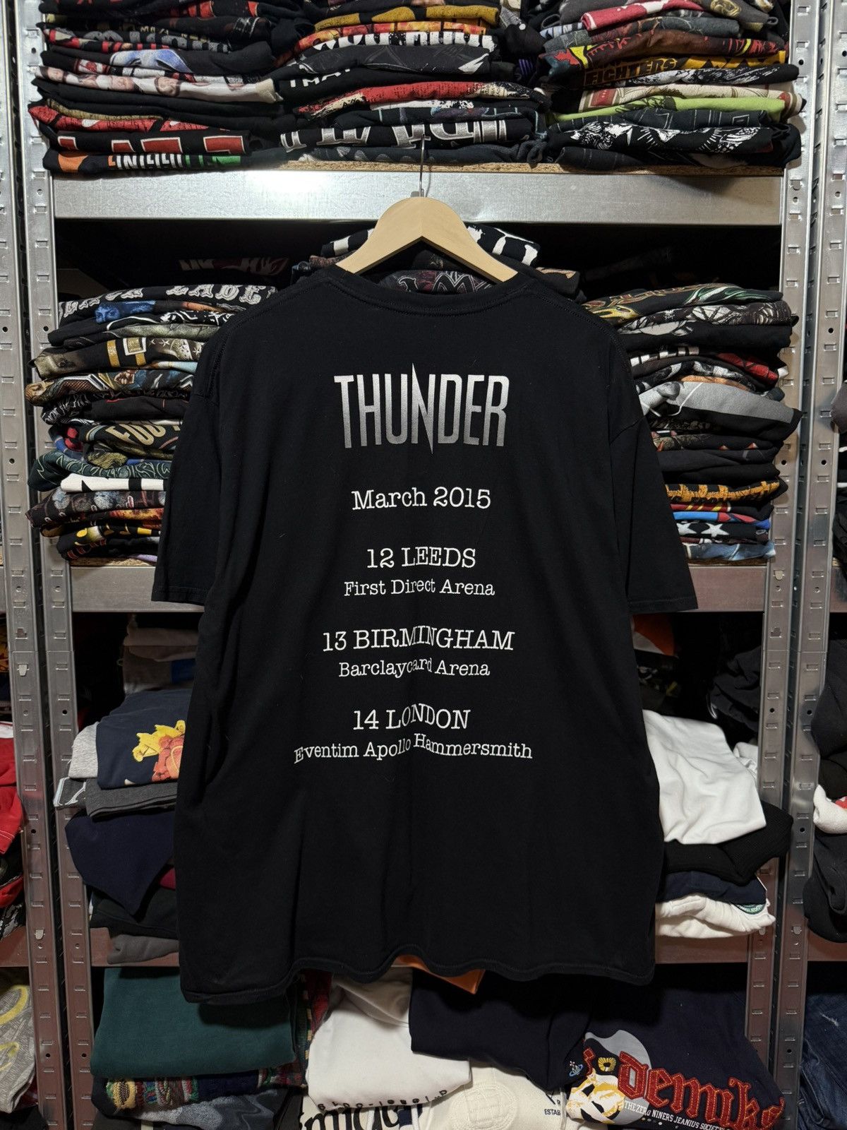 Band Tees Vintage Thunder Wonder Days Tour 2015 T-Shirt Y2K Hype Size US XXL / EU 58 / 5 - 2 Thumbnail