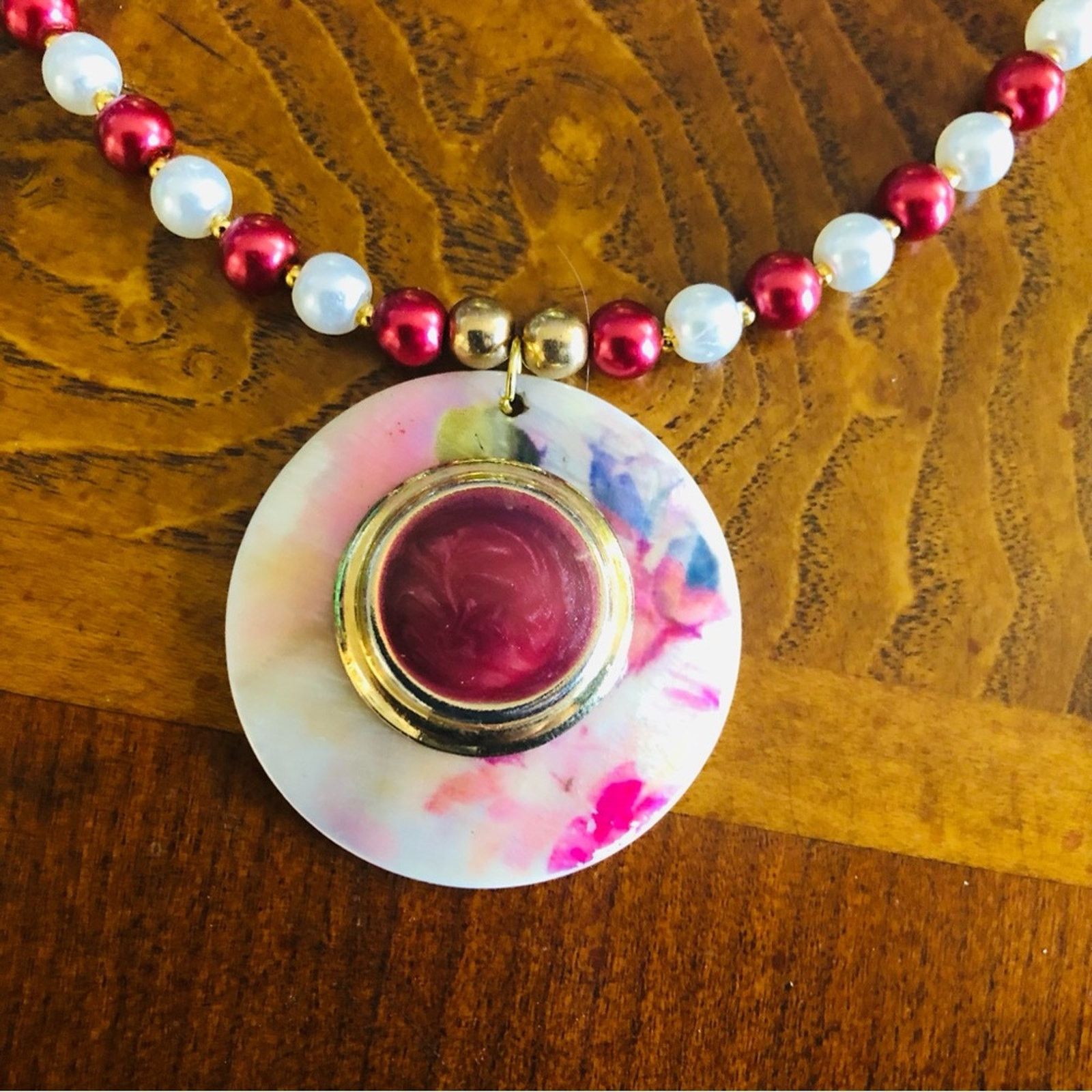 Handmade Handcrafted repurpose painted shell medallion Pearl necklace Size ONE SIZE - 11 Thumbnail