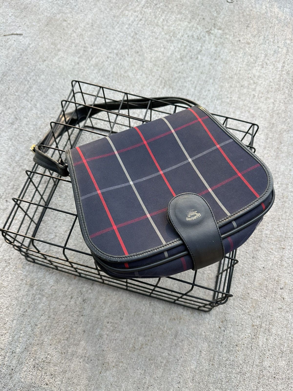 Burberry Burberry England Massager Bag Size ONE SIZE - 4 Thumbnail