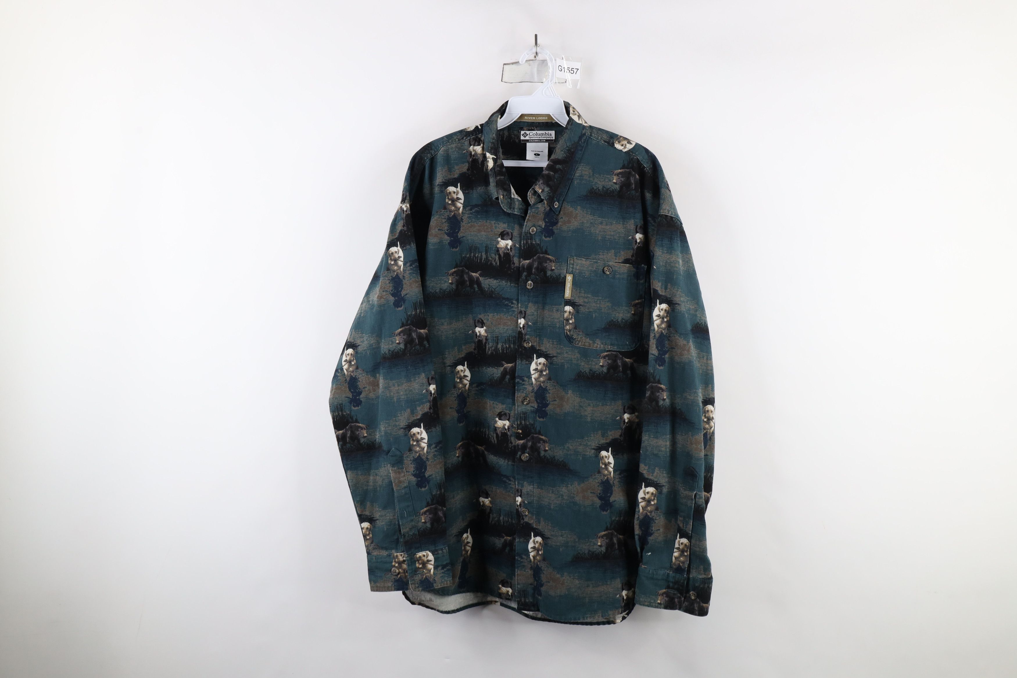 Columbia × Vintage Vintage Columbia Hunting All Over Print Button Down Shirt Size US L / EU 52-54 / 3 - 1 Thumbnail