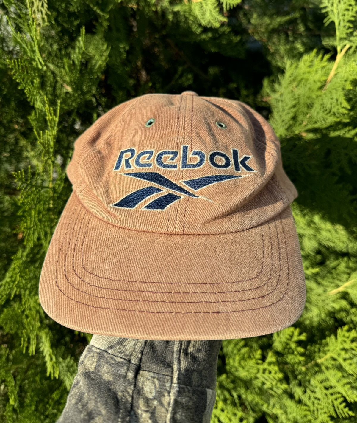 Reebok × Vintage Vintage 90s Reebok Brown Cap Y2K Size ONE SIZE - 1 Thumbnail