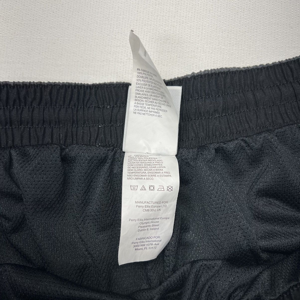 Nike Nike Shorts Gray Athletic Running Active Swoosh Logo Size US 34 / EU 50 - 8 Thumbnail