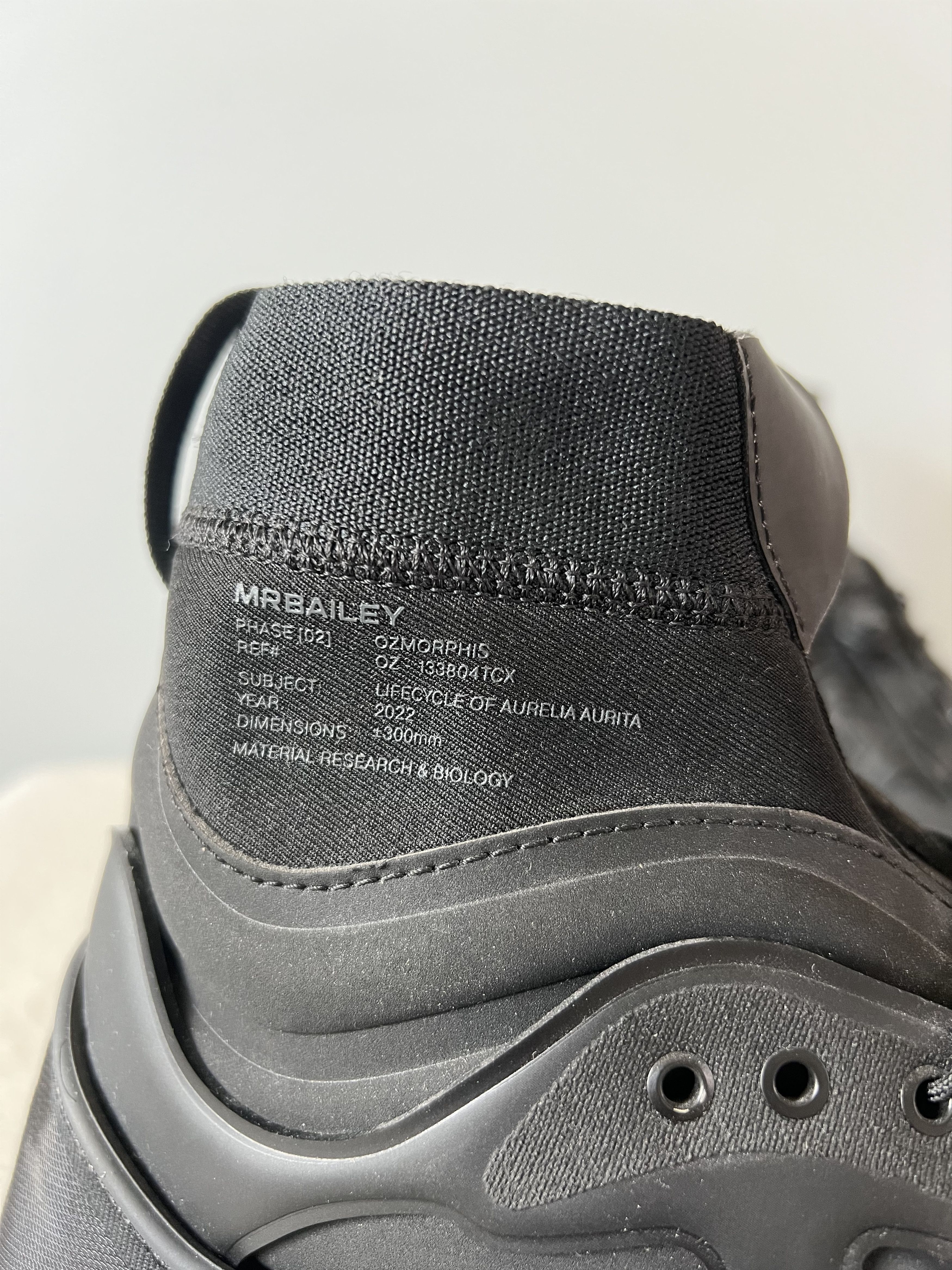Adidas Adidas Mr. Bailey Ozmorphis Sneakers in Core Black Size US 9.5 / EU 42-43 - 8 Thumbnail