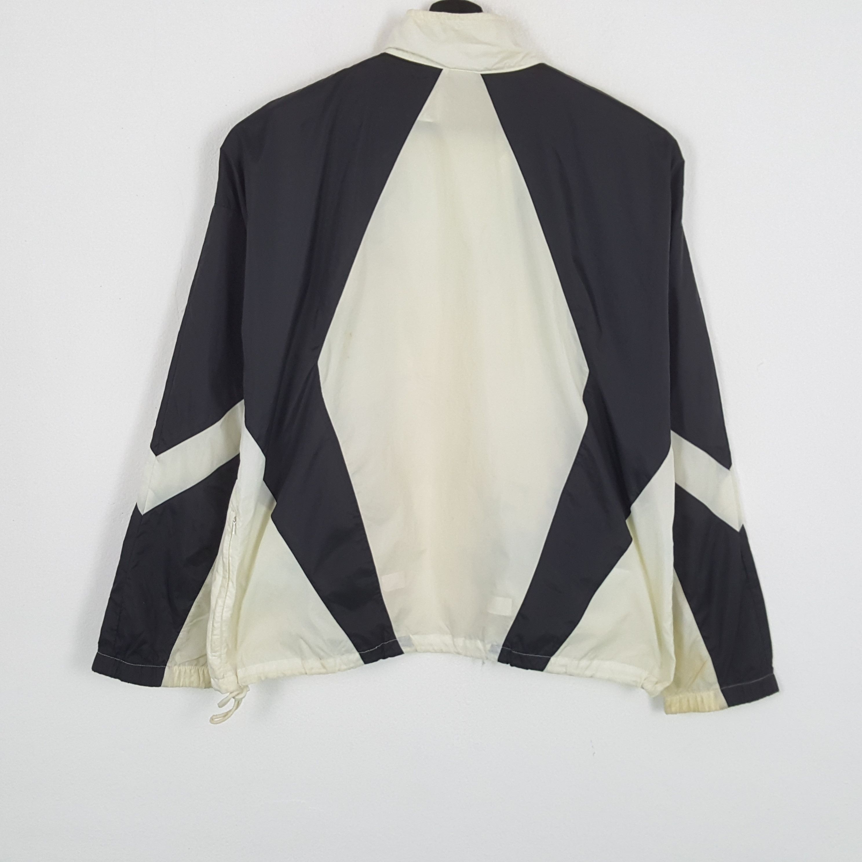 Nike × Vintage NIKE Sportswear Style Vintage Windbreaker Jacket Size US XXL / EU 58 / 5 - 3 Thumbnail