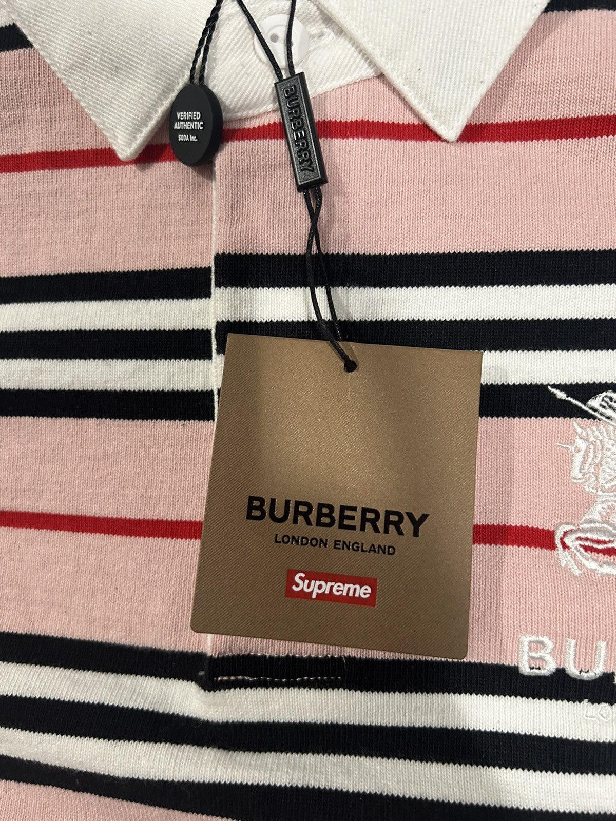 Burberry × Supreme Supreme Burberry pink rugby Size US XXL / EU 58 / 5 - 5 Thumbnail