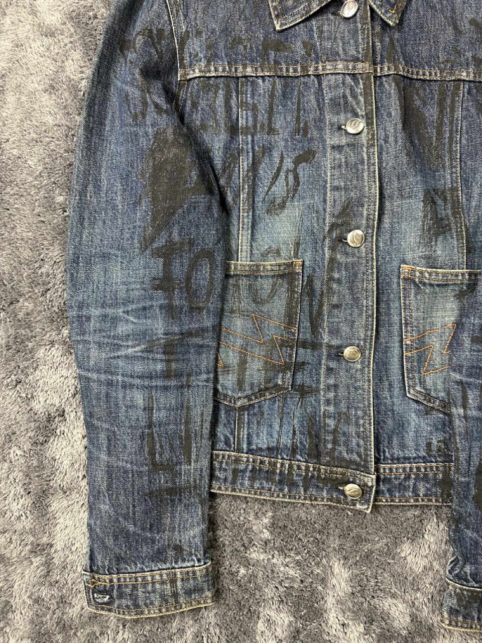 W&LT SS98 "Kiss The Future" Denim Jacket Size US S / EU 44-46 / 1 - 5 Thumbnail