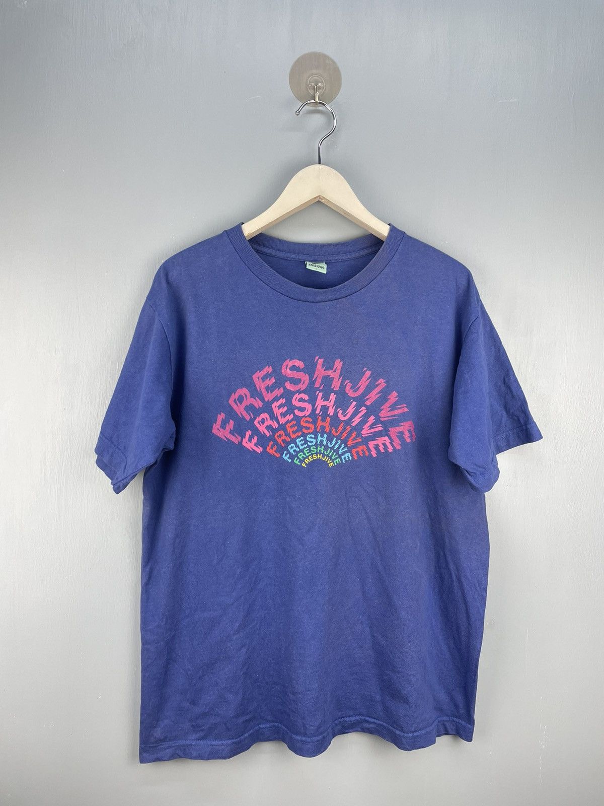 Freshjive Vintage 90s Freshjive skateboard streetwear t shirt Size US L / EU 52-54 / 3 - 1 Thumbnail