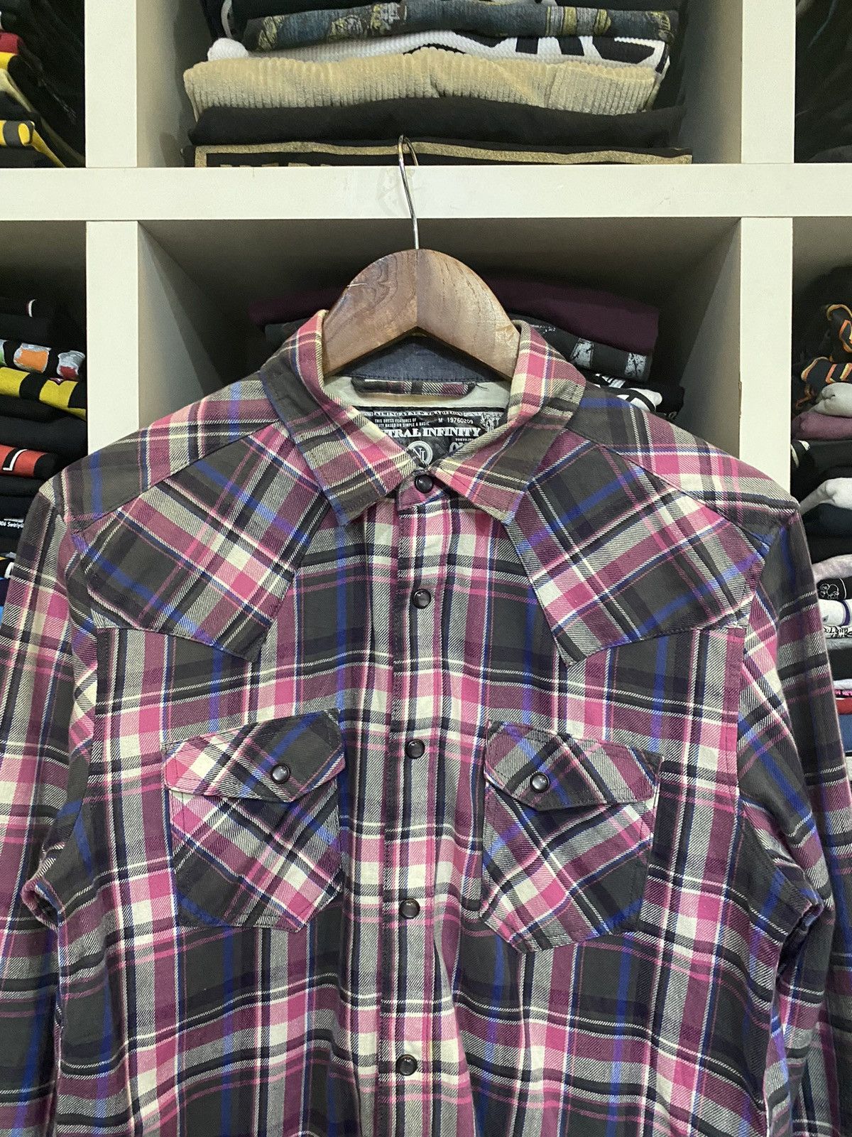 Flannel × Vintage Vintage Neutral Infinity Flannel Size US M / EU 48-50 / 2 - 5 Thumbnail