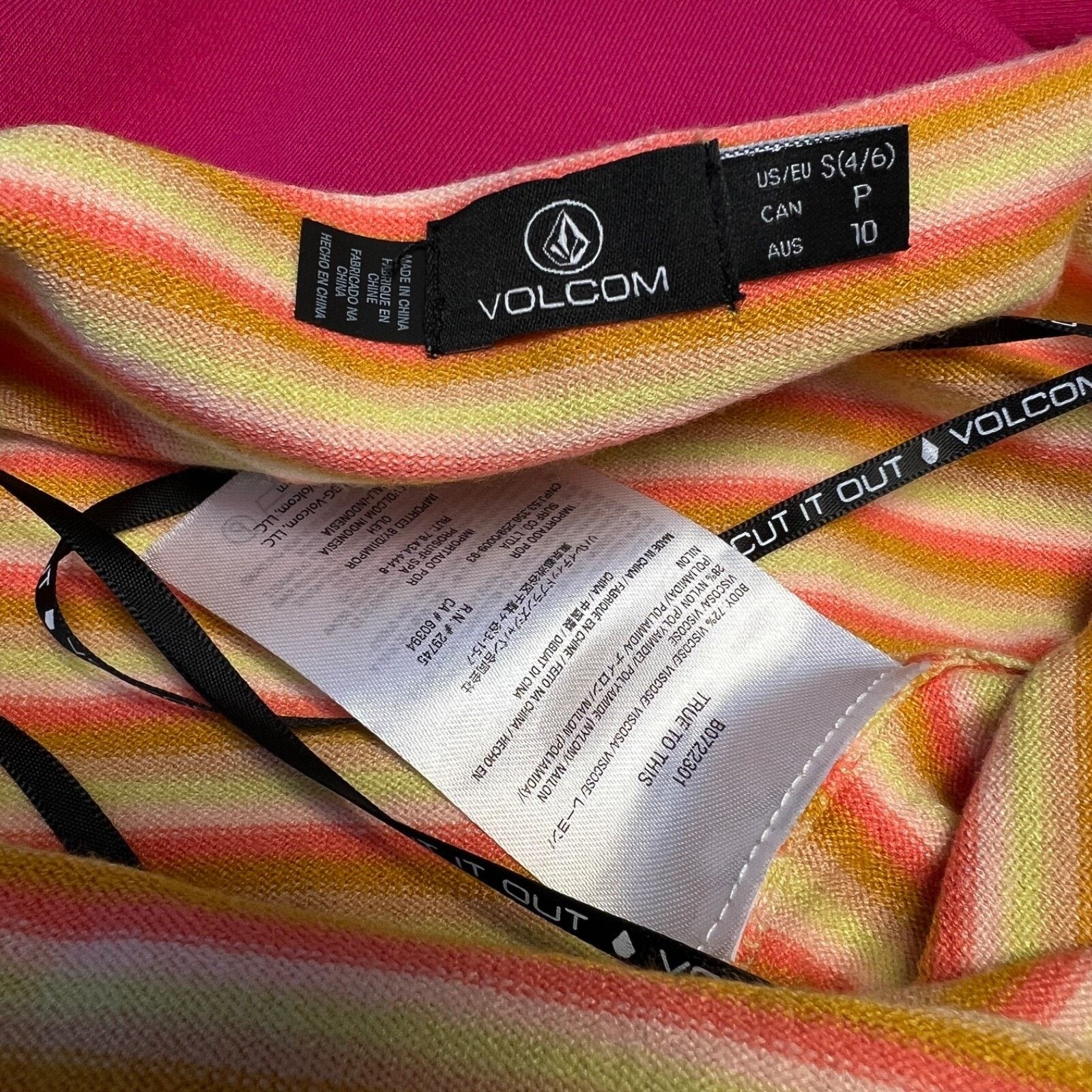Volcom Volcom S women’s top yellow pink new sleeveless t-shirt tee Size S / US 4 / IT 40 - 5 Thumbnail