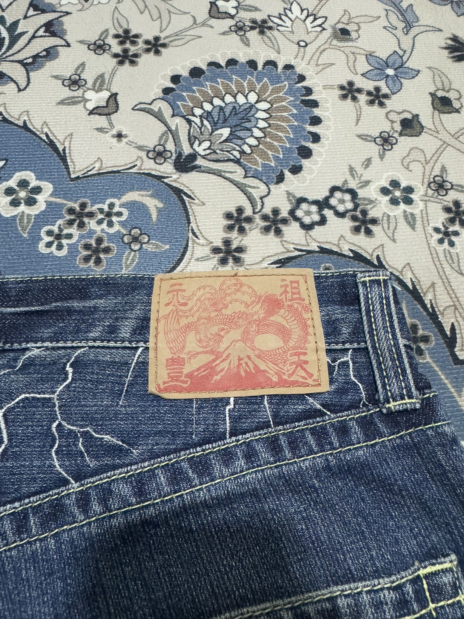 Beauty Beast × Japanese Brand Vintage Buden Shoten Sukajan Raijin Fuijin Embroider Jeans Size US 34 / EU 50 - 9 Thumbnail