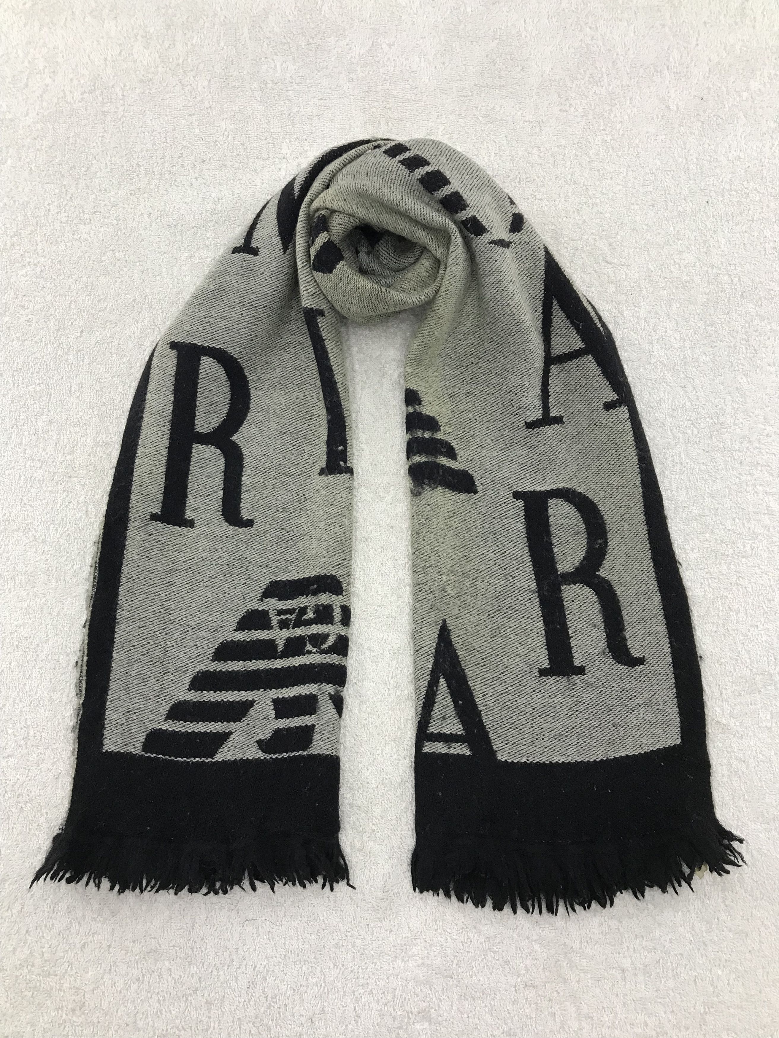 Emporio Armani × Vintage Emporio Armani Scarf / Muffler / Neckwear - WW1199 Size ONE SIZE - 1 Thumbnail
