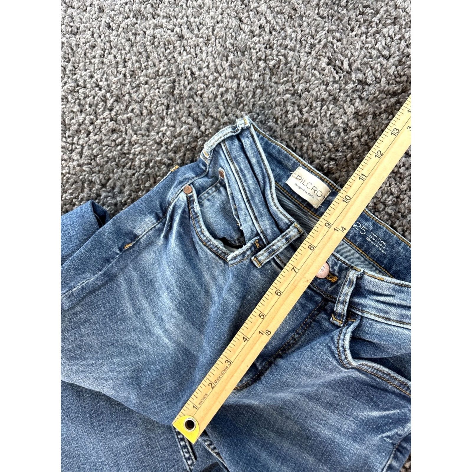 Anthropologie Anthropologie Pilcro Pants Womens 25 Blue Med Wash The Yaya Low Rise Frayed Boot Cropped Flared 90s Bohemian Casual Womens Size 42" / US 20 - 5 Thumbnail