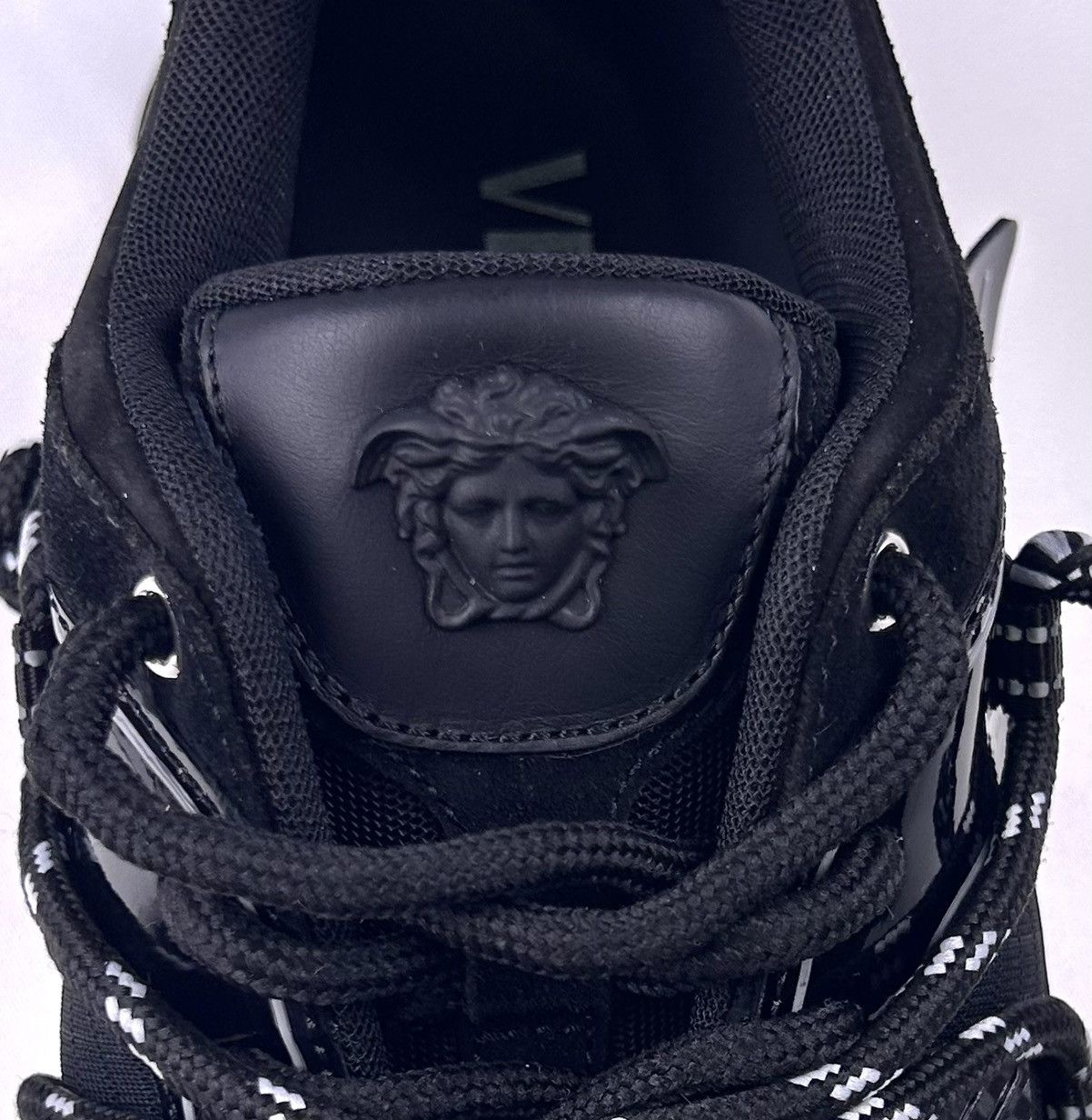 Versace Versace Trigreca Sneakers EU44/US11 Black Suede Italy Size US 11 / EU 44 - 12 Thumbnail