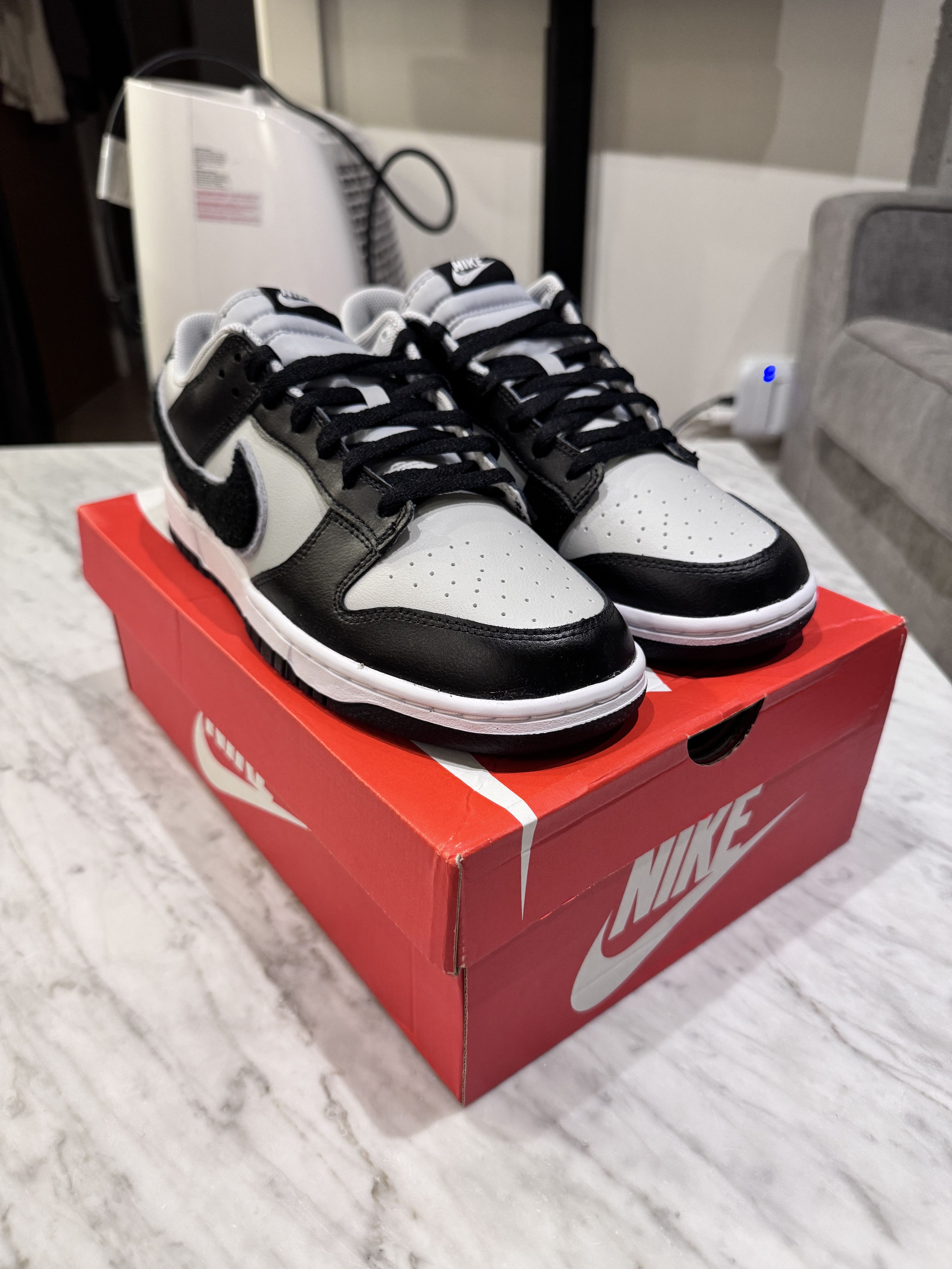 Nike Nike Dunk Low Chenille Swoosh Size US 10 / EU 43 - 1 Thumbnail
