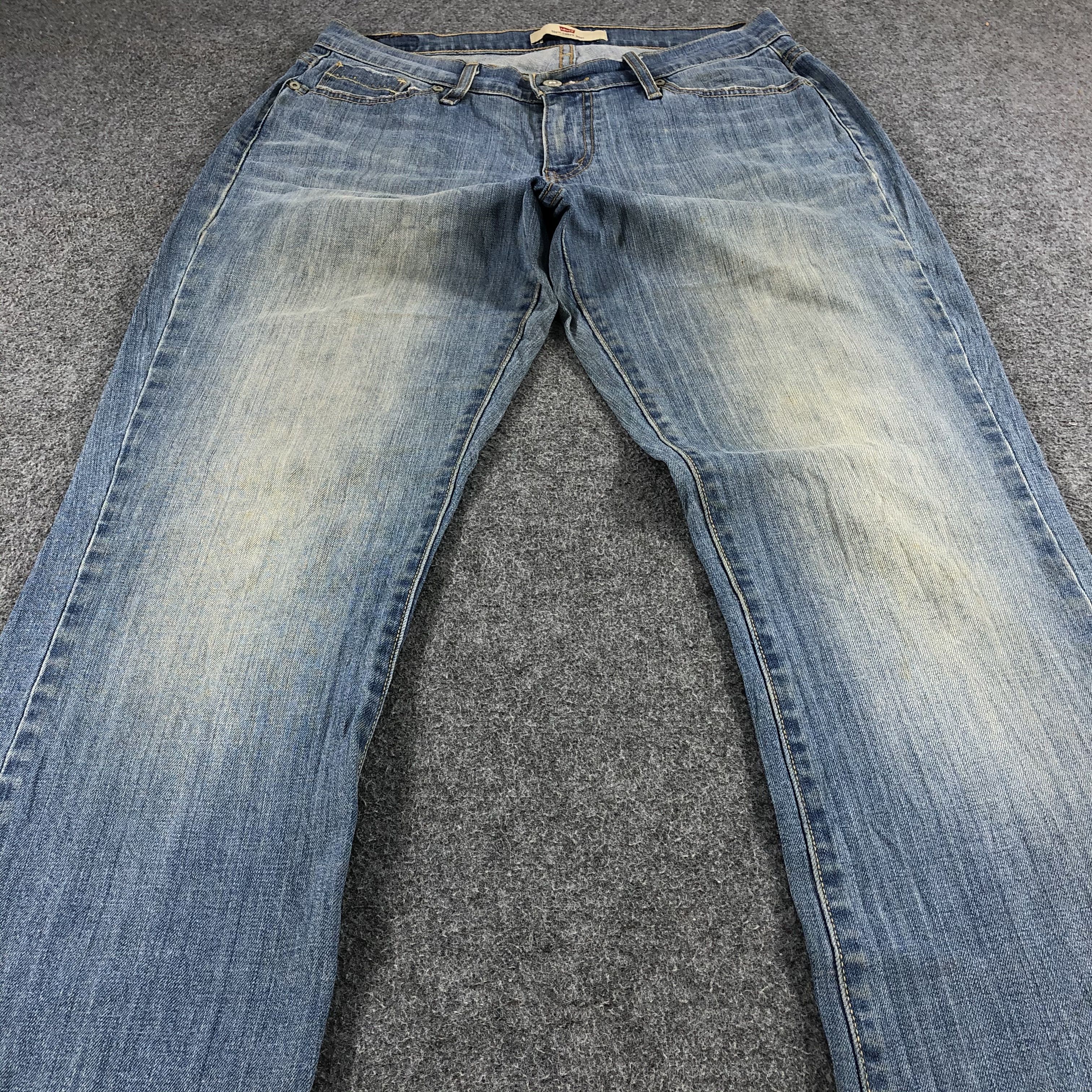 Levi's Vintage Levis Light Wash Jeans- J1332 Size US 33 - 3 Thumbnail