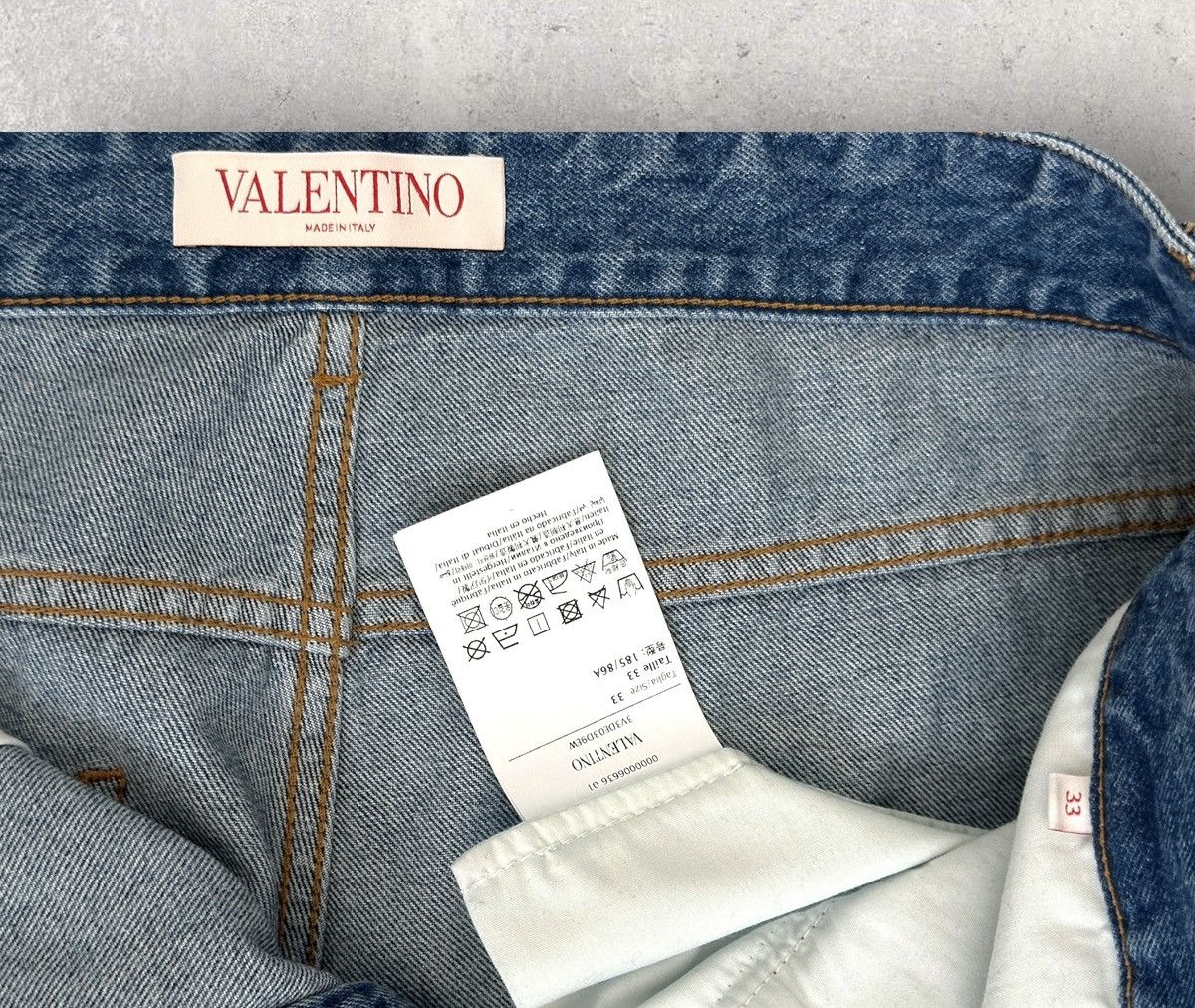 Valentino Valentino Garavani Jeans Size US 33 - 4 Thumbnail