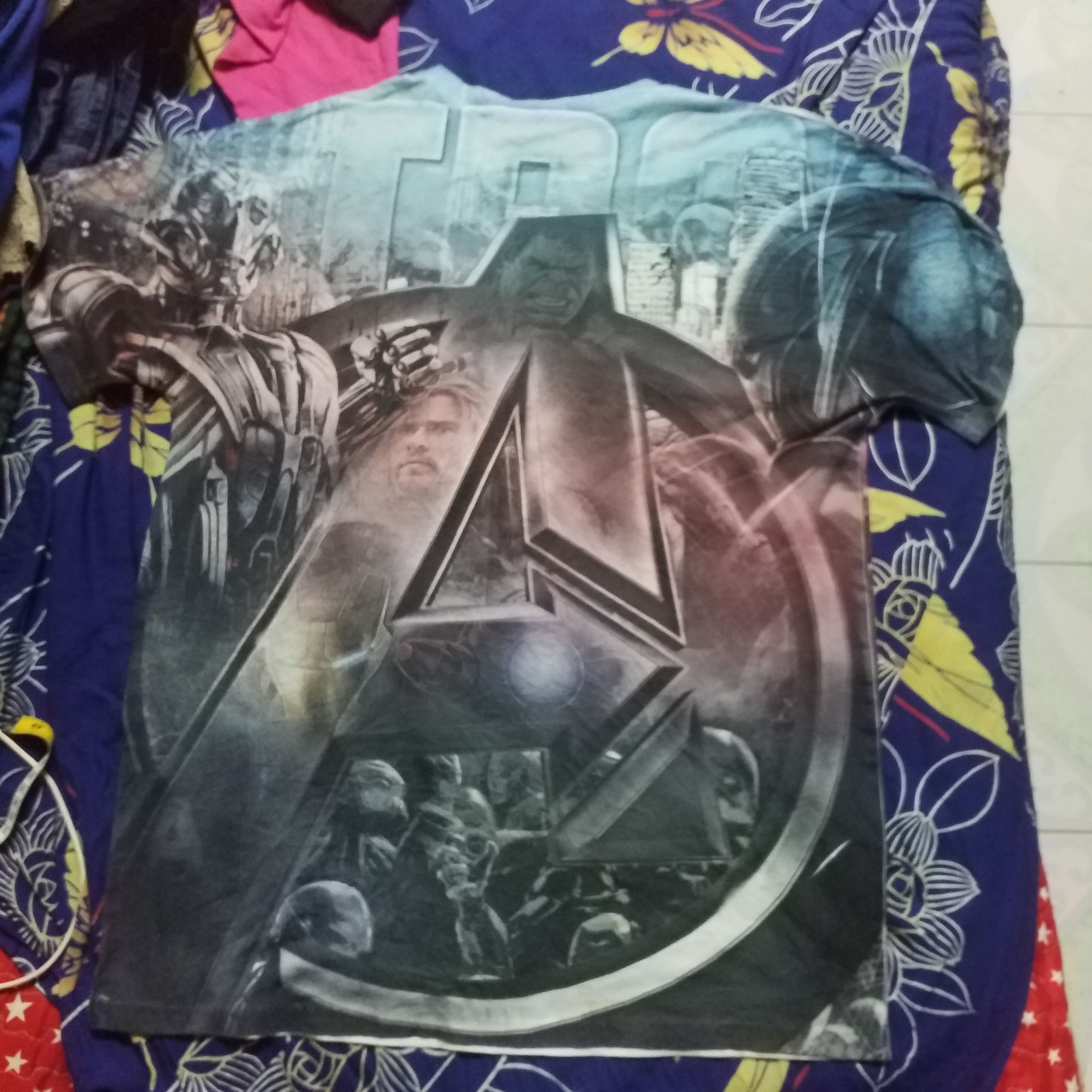 Marvel Comics Marvel comic avenger Ovp front n back Size US L / EU 52-54 / 3 - 2 Thumbnail