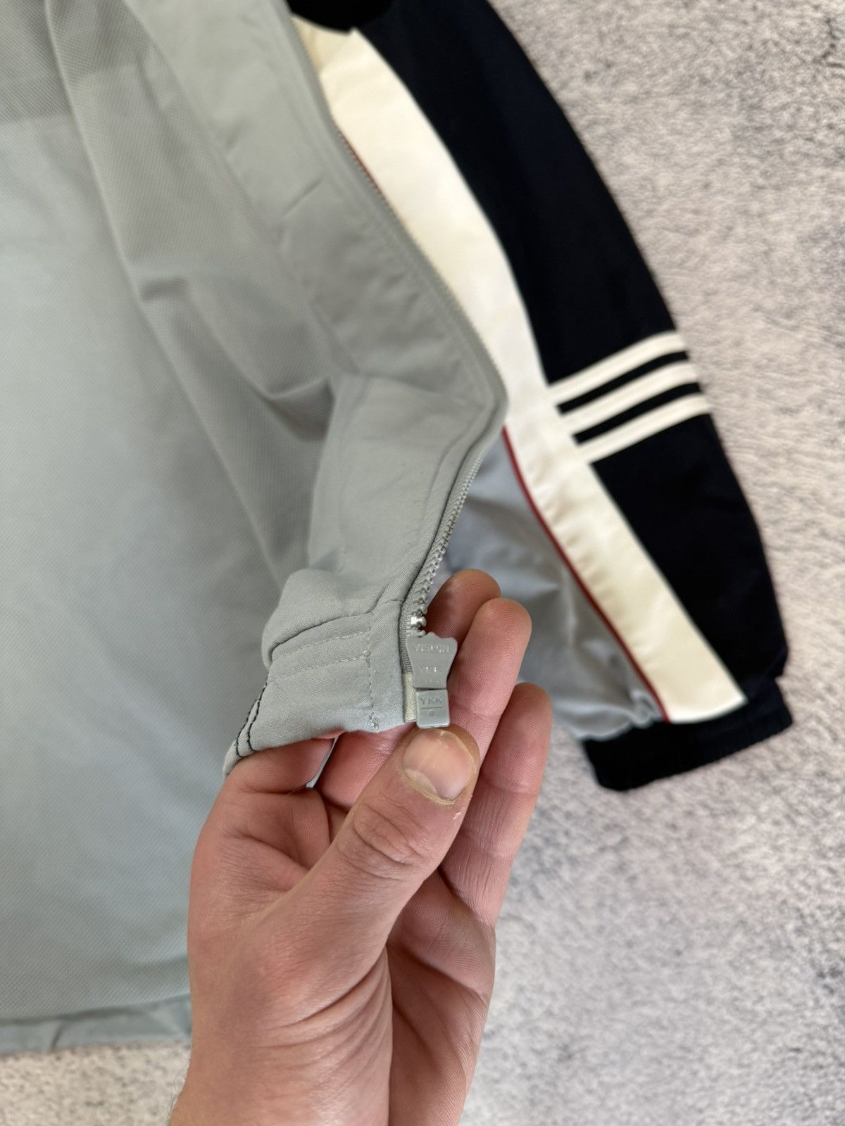 Adidas Vintage Adidas Tracksuit Men L XL Navy Blue Y2K 2003 UK42/44 Size US L / EU 52-54 / 3 - 10 Thumbnail