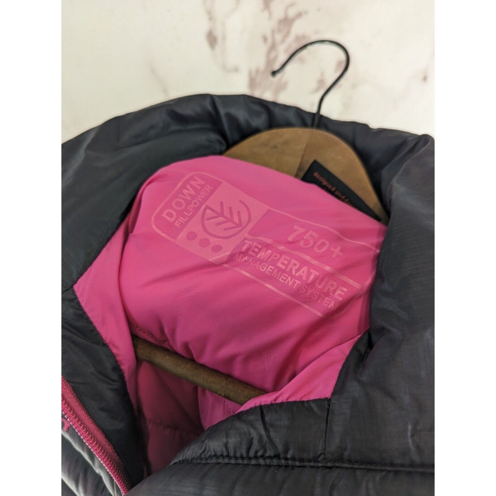 Mammut Mammut Down Vest Womens Small Puffer Pink Black 750 Fill Size S / US 4 / IT 40 - 14 Thumbnail