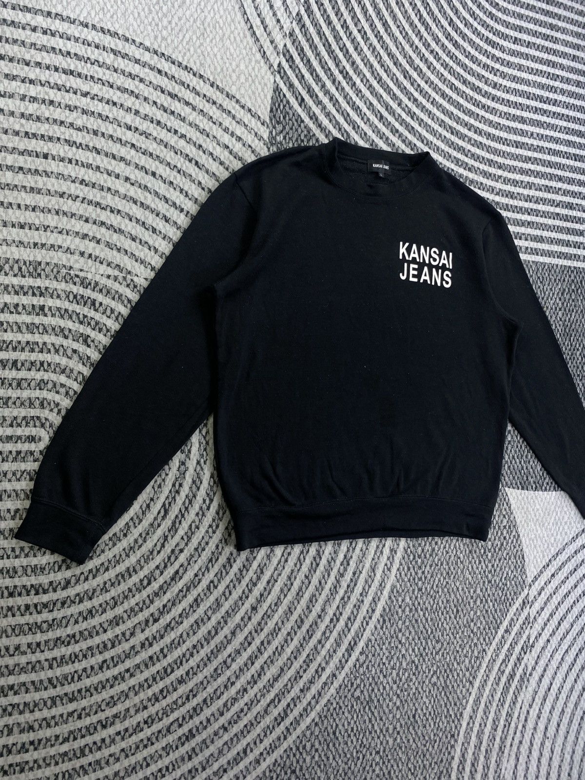 Kansai Yamamoto Vintage Kansai Jeans Black Embroidered Longsleeve Sweatshirt Size US M / EU 48-50 / 2 - 3 Thumbnail