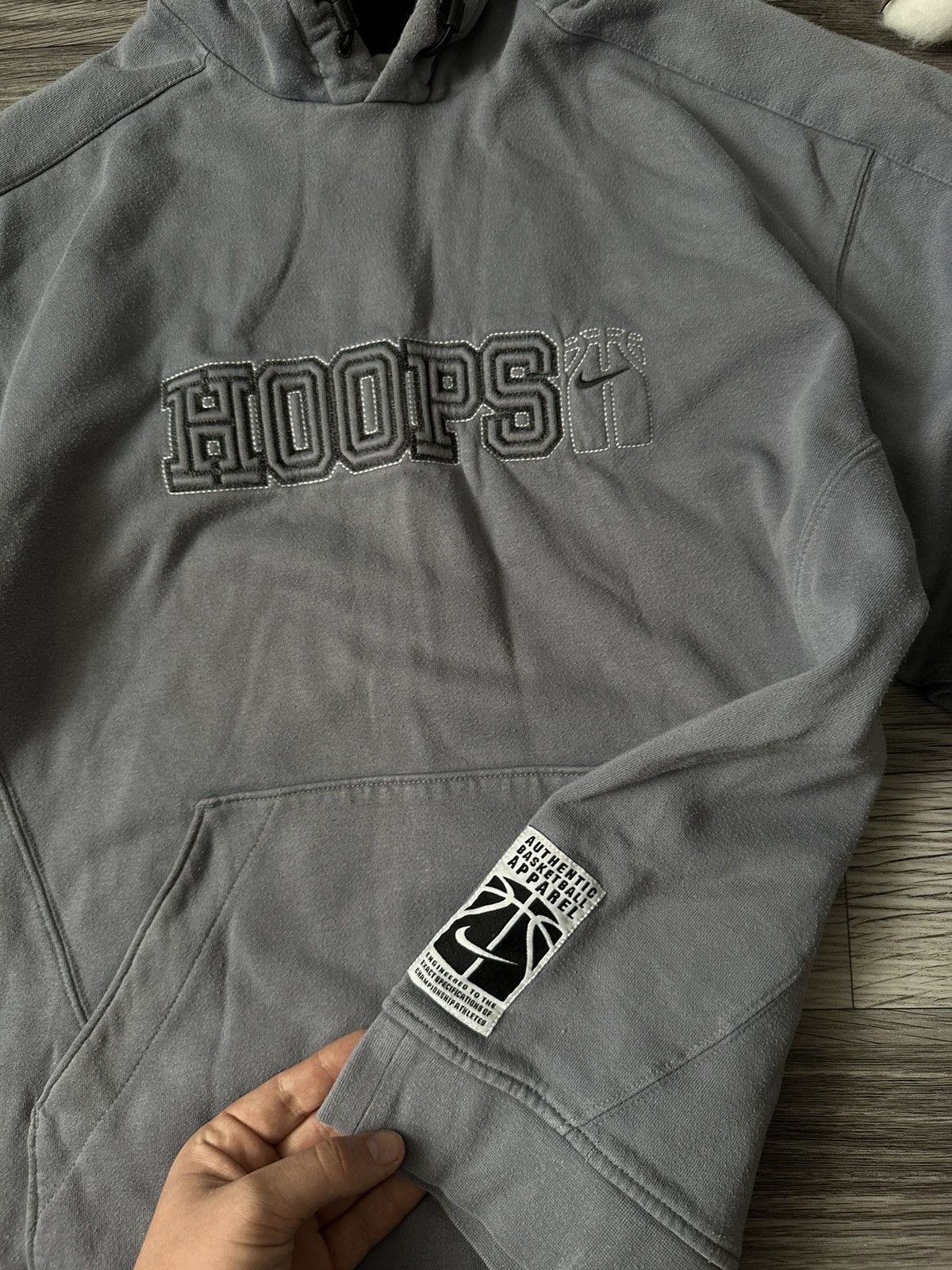 Nike × Nike ACG × Vintage Nike Hoops basketball Vintage y2k boxfit oversised hoodie Size US L / EU 52-54 / 3 - 4 Thumbnail