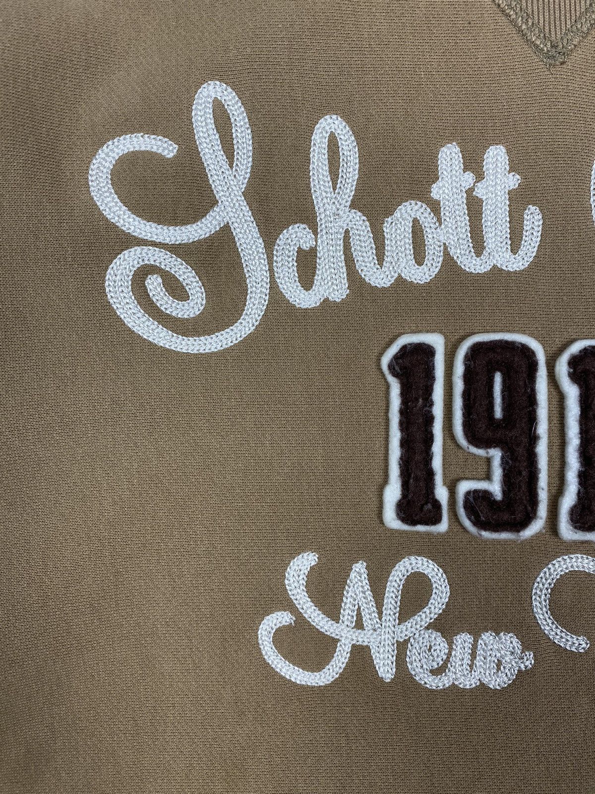 Schott Vintage Schott NYC Embroidered Logo Brown Sweatshirt Y2K Size US M / EU 48-50 / 2 - 6 Thumbnail