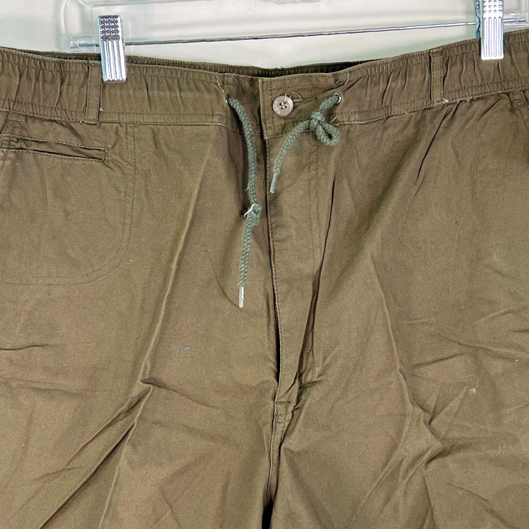 Vintage Britannia Shorts Mens Elastic Waist Casual Brown XL Cotton 5-Pocket 6in Inseam Belt Loops Regular Size XL Men Size US 40 / EU 56 - 3 Thumbnail