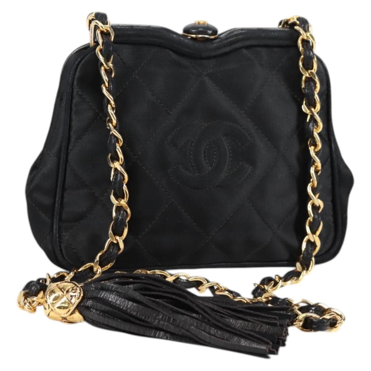 Chanel Chanel Matelasse Waist Bag Satin Black Gold CC Size ONE SIZE - 1 Thumbnail