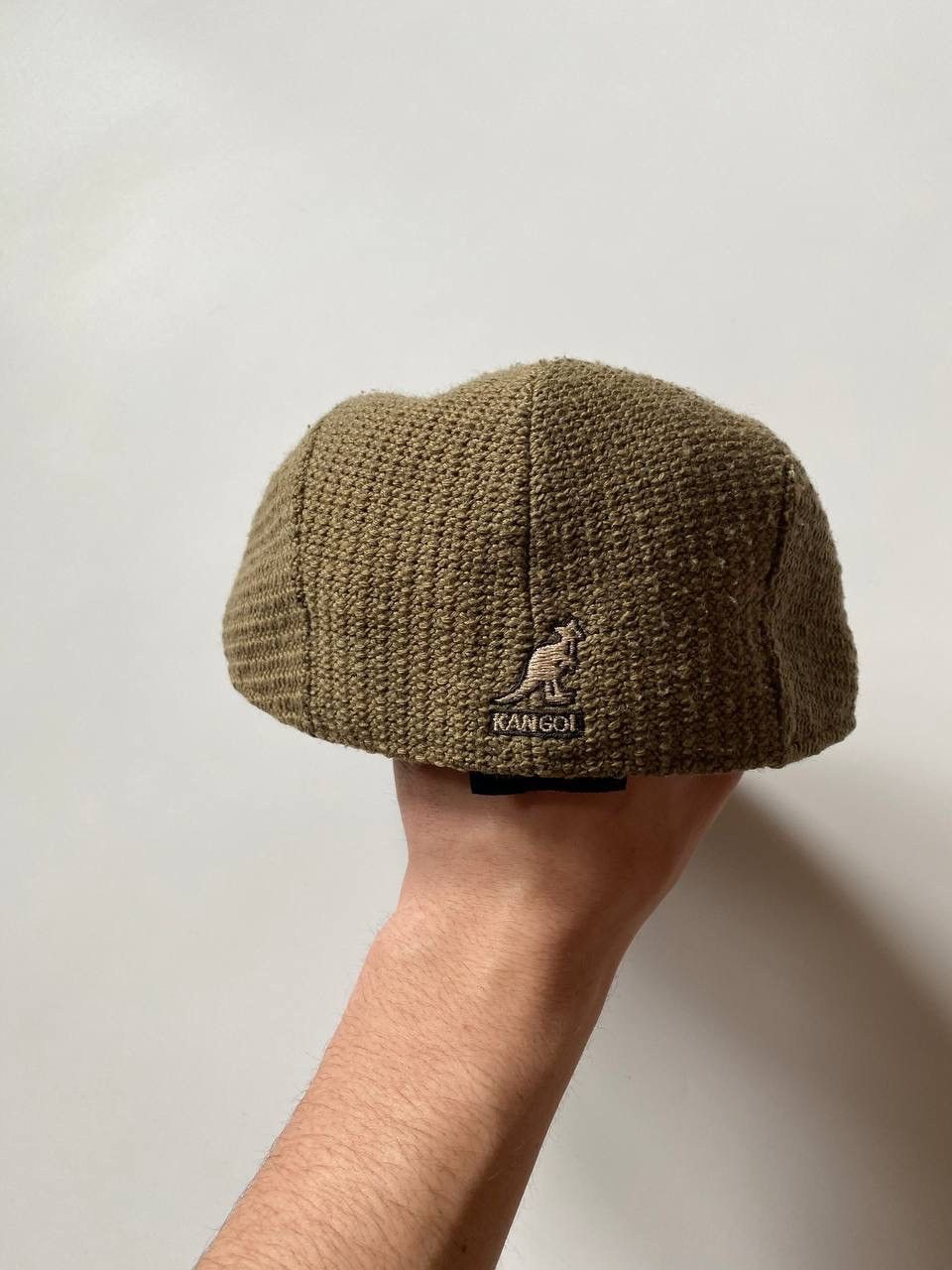 Kangol Vintage Beige Kangol Winter hats small logo 90’s Y2K Size ONE SIZE - 1 Thumbnail