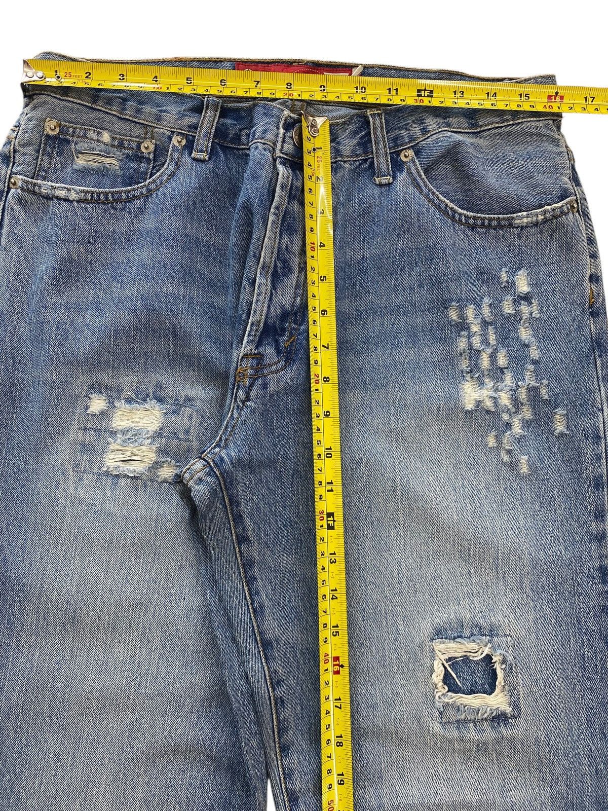 Guess Guess Faded Blue Wash Distressed Style Straight Leg Jean Size US 32 / EU 48 - 6 Thumbnail