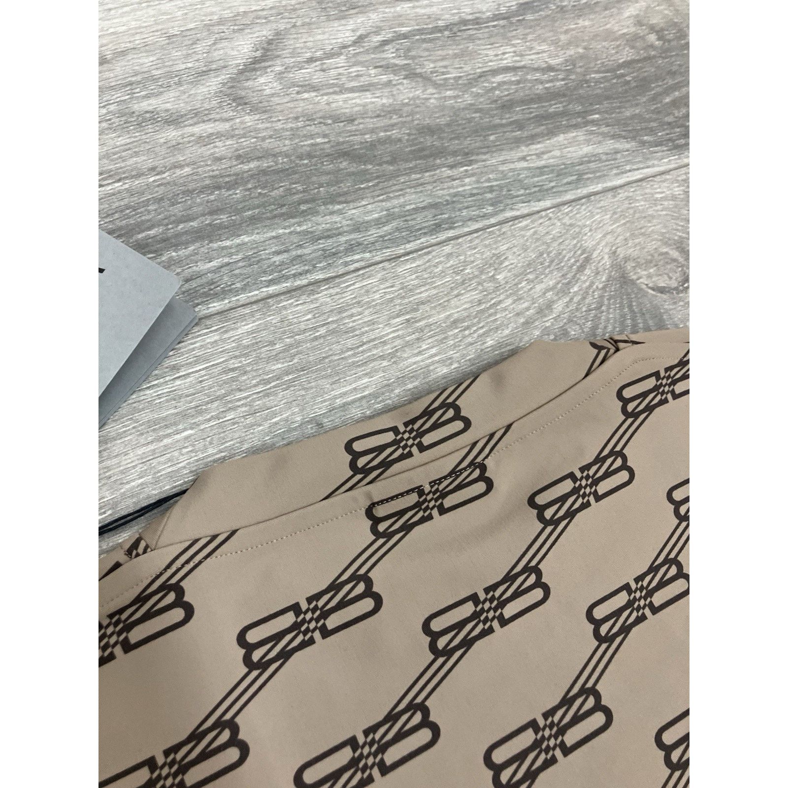 Balenciaga Balenciaga SW Swim T-Shirt ' Beige ' | BRAND NEW! Size US M / EU 48-50 / 2 - 12 Thumbnail