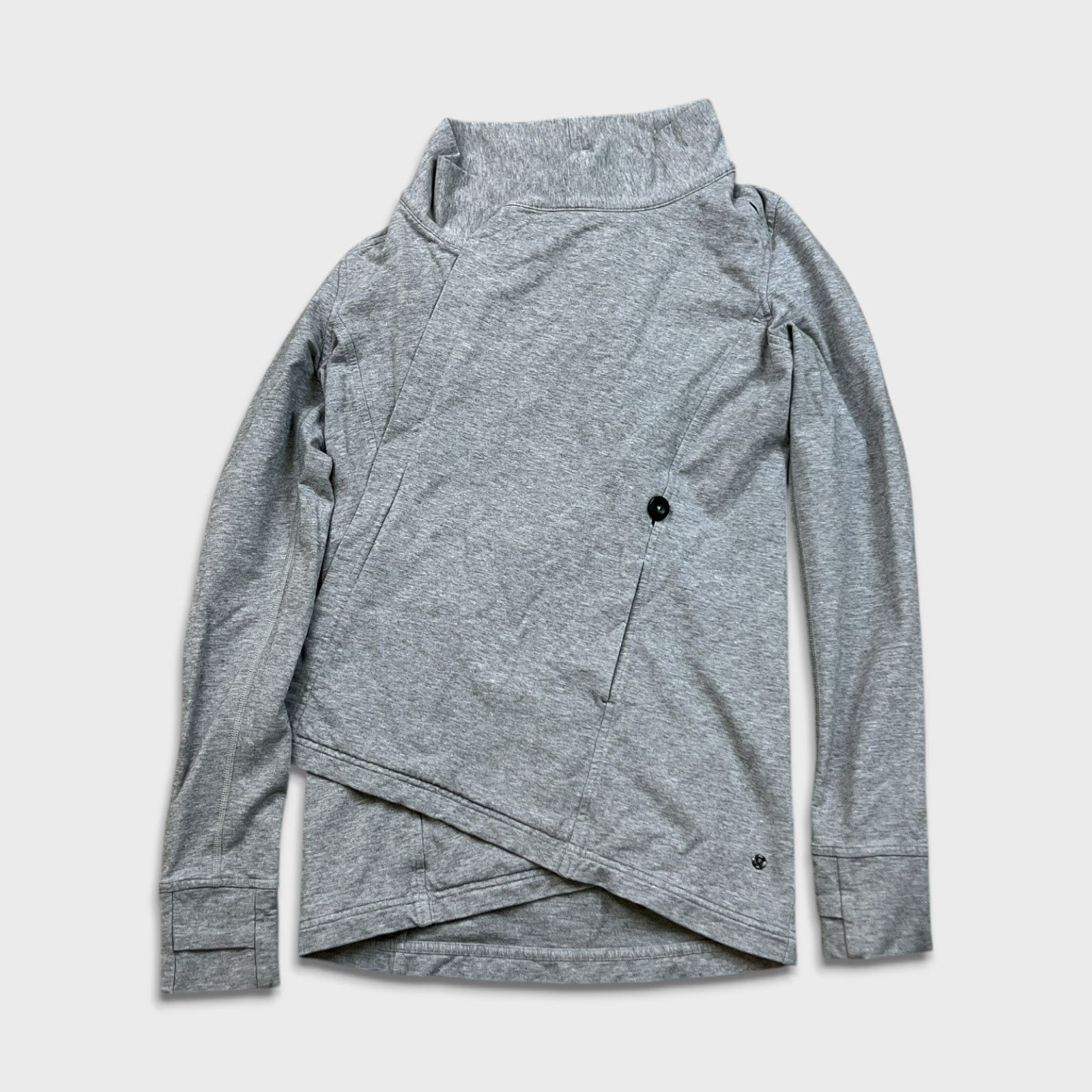 Lululemon Lululemon Coast Wrap Jacket sz 4 Outdoor Long Sleeve Sweater Size S / US 4 / IT 40 - 1 Thumbnail