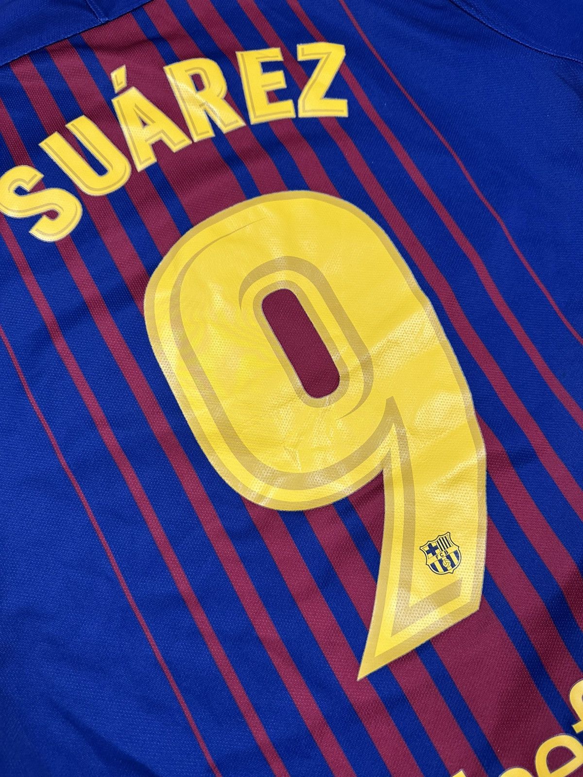 Nike Nike x FC Barcelona 2017/2018 Home Suarez #9 Jersey Size US S / EU 44-46 / 1 - 21 Thumbnail