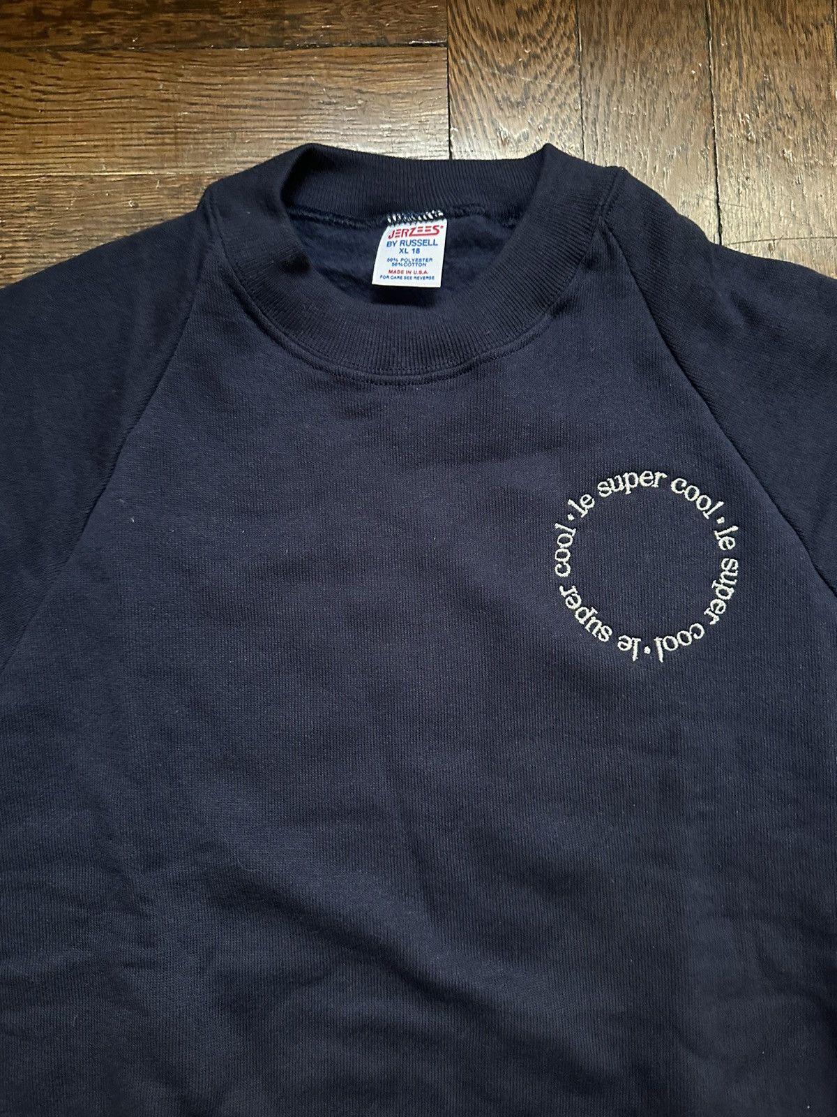Russell Athletic Vintage Jerzees Raglan Sweatshirt Le Super Cool Embroidery Size M / US 6-8 / IT 42-44 - 1 Thumbnail