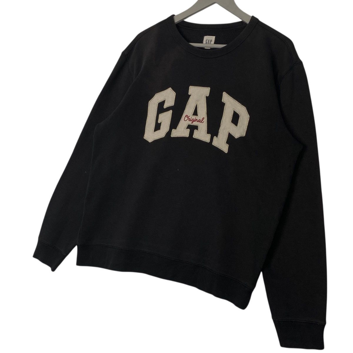 Other Vintage GAP Big Logo Embroidered Crewneck Sweatshirt Black Size US M / EU 48-50 / 2 - 2 Thumbnail