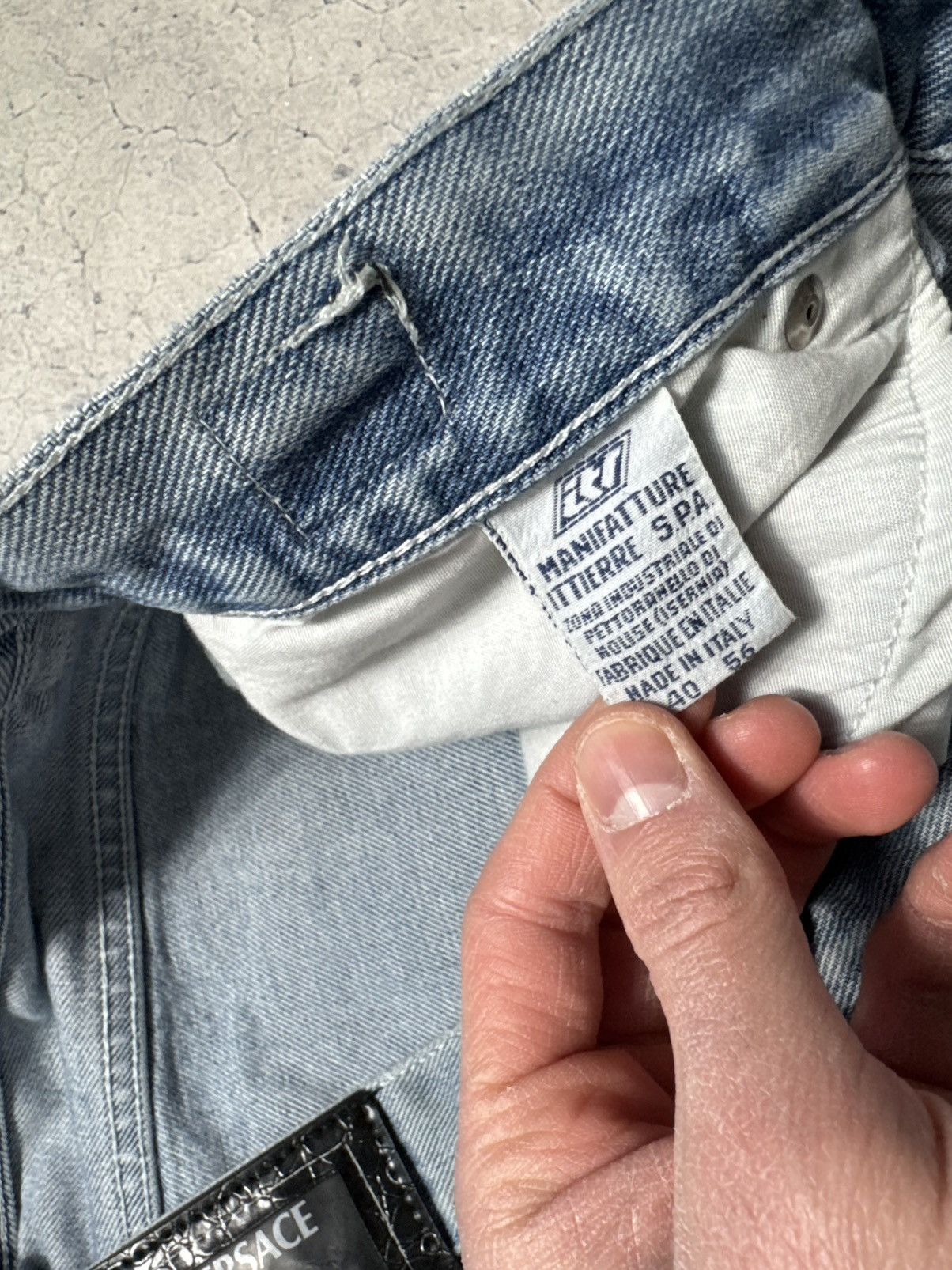 Versace Jeans Couture Versace Jeans Couture Vintage Luxury Denim Jeans Size 40 Size US 40 / EU 56 - 8 Thumbnail