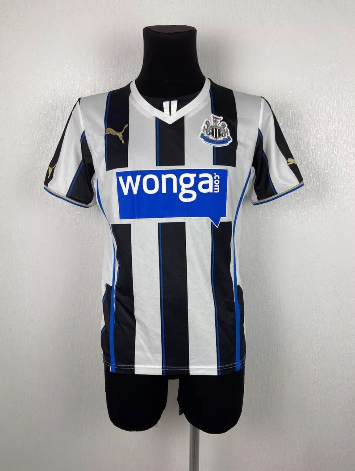 Puma Newcastle United FC 2013/14 Home Jersey Shirt Puma Size S Size US S / EU 44-46 / 1 - 1 Thumbnail