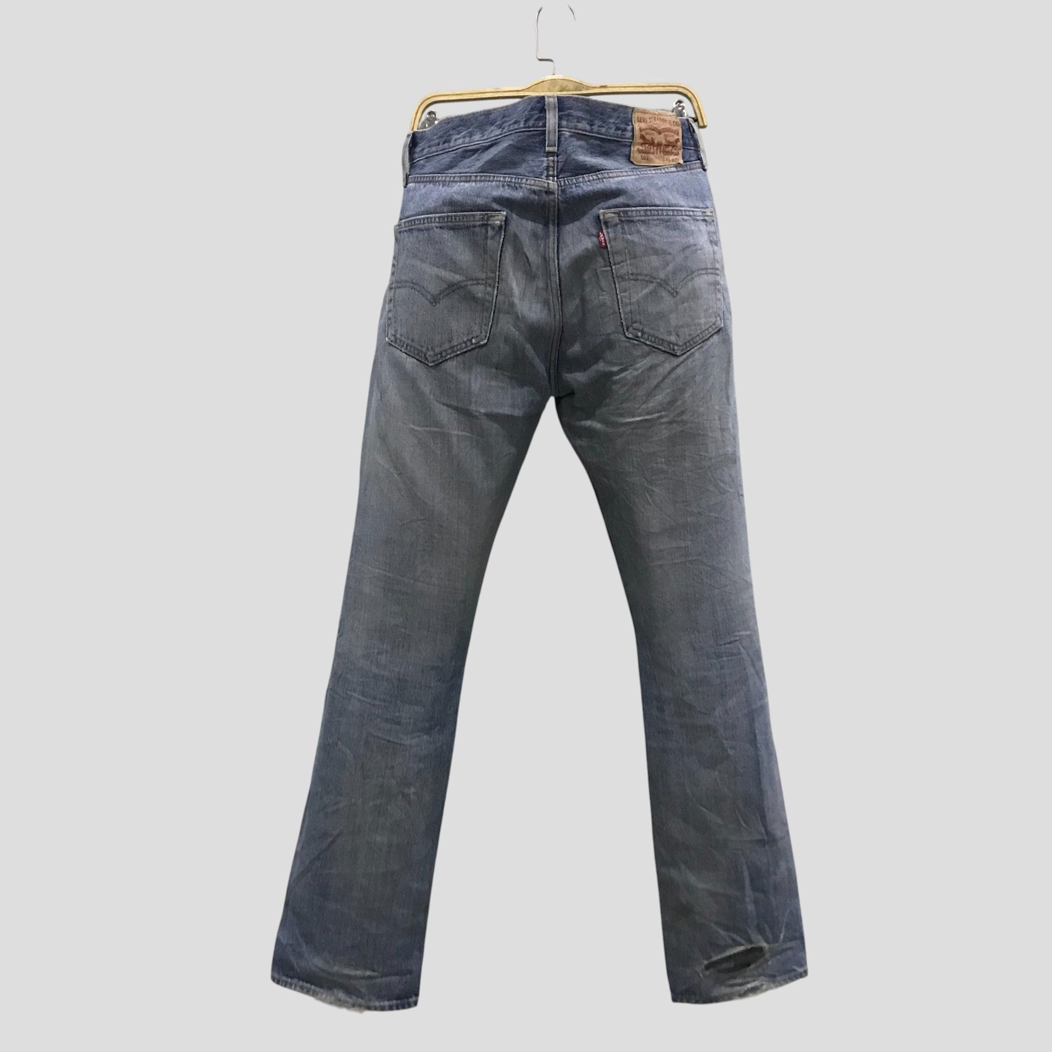 Levi's Vintage Y2K Levi’s 501 Stonewash Blue Jeans Straight Leg Size US 35 - 2 Thumbnail