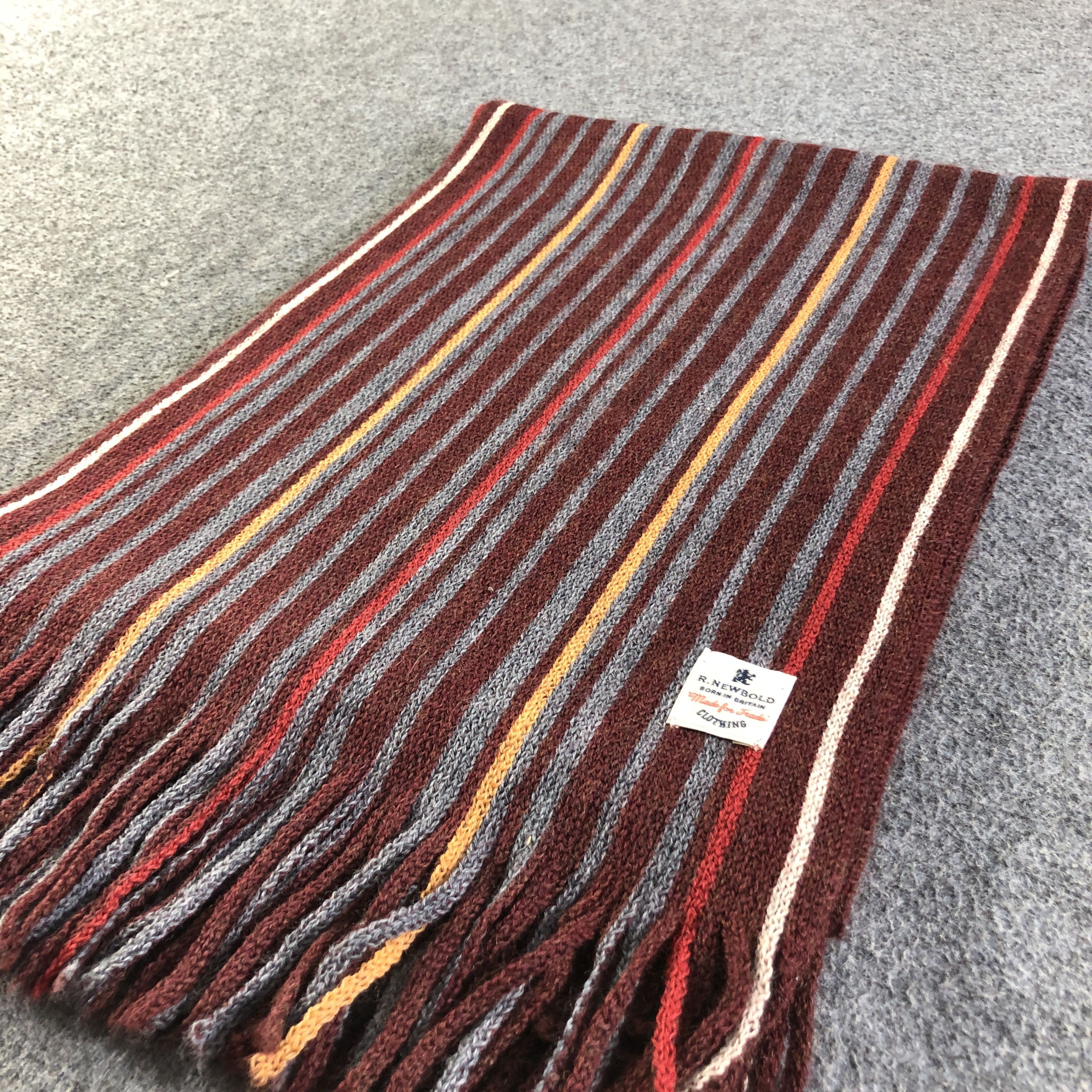R.Newbold R.Newbold Striped Wool Scarf Muffler V2711 Size ONE SIZE - 3 Thumbnail