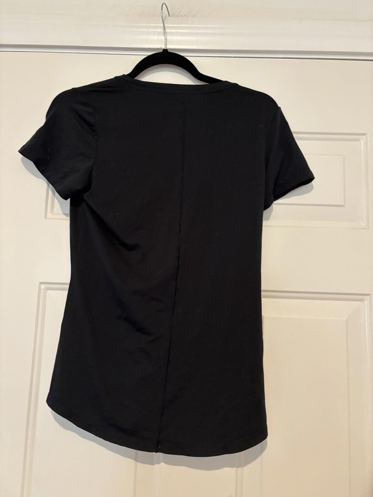 Nike Women's sz M black Nike Dri Fit athletic shirt #622 Size M / US 6-8 / IT 42-44 - 2 Thumbnail