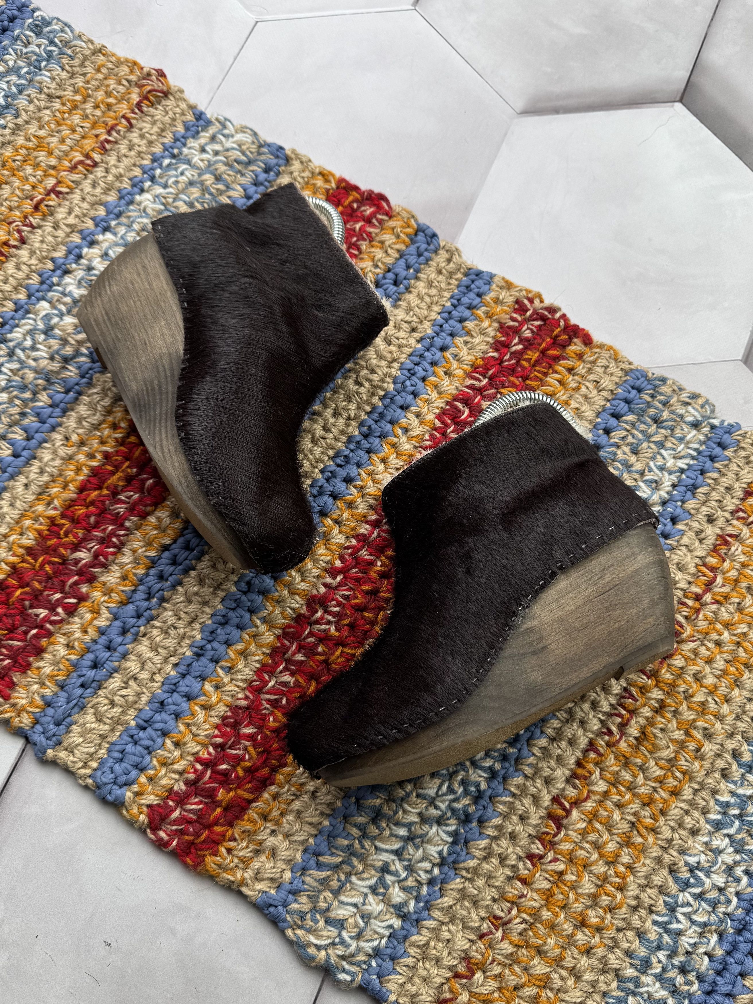 Vintage Vintage Real Fur Boots (E4) Size US 6 / IT 36 - 4 Thumbnail