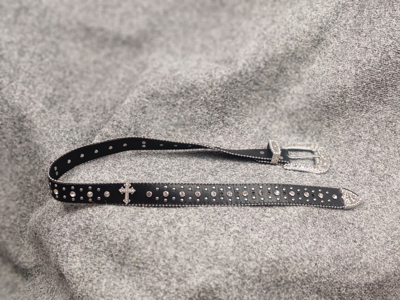 Le Grande Bleu (L.G.B.) Vintage with cross BB. Simon Style Belt Black Leather Y2K Size ONE SIZE - 8 Thumbnail