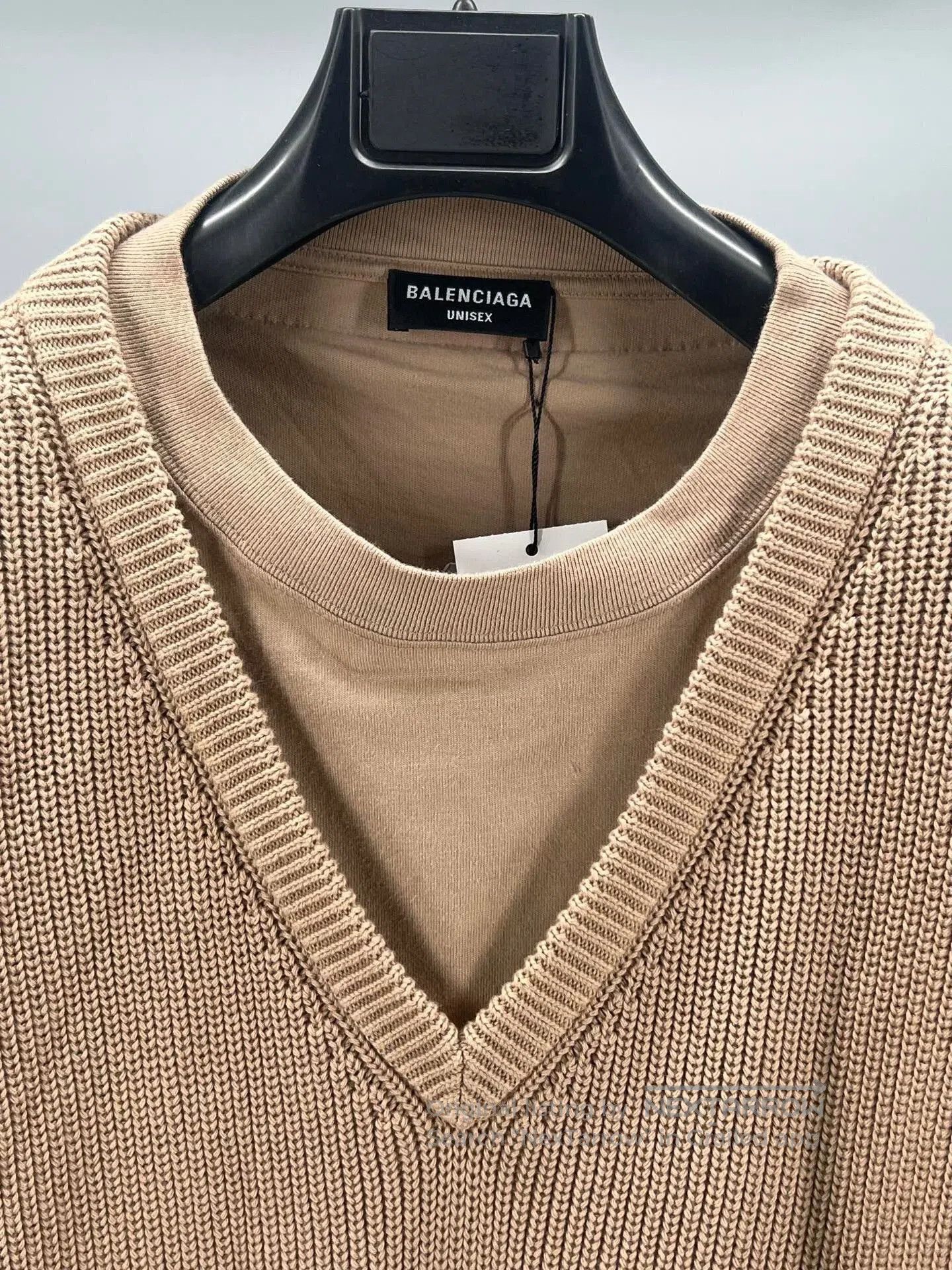Balenciaga balenciaga beige long sleeve knitted top. Size US L / EU 52-54 / 3 - 2 Thumbnail