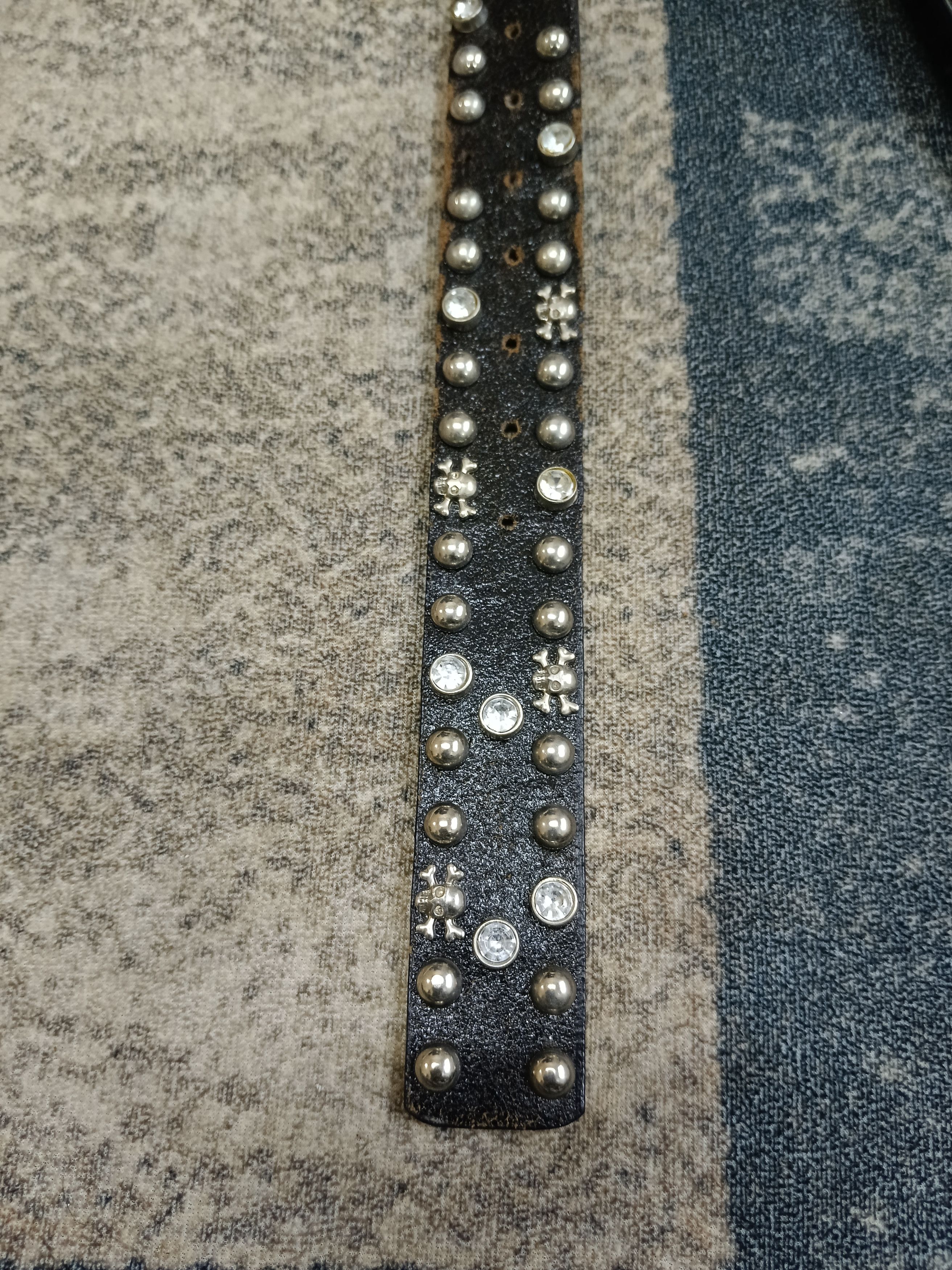 If Six Was Nine × Leather SICK LEATHER UNBRAND STUDDED SWAROSKI SKULL CROSSBONE BELT Size ONE SIZE - 4 Thumbnail
