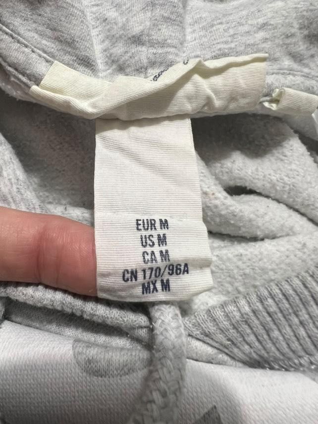H&M Ucla H&M University California hoodie 💥🔥 Size US M / EU 48-50 / 2 - 5 Thumbnail